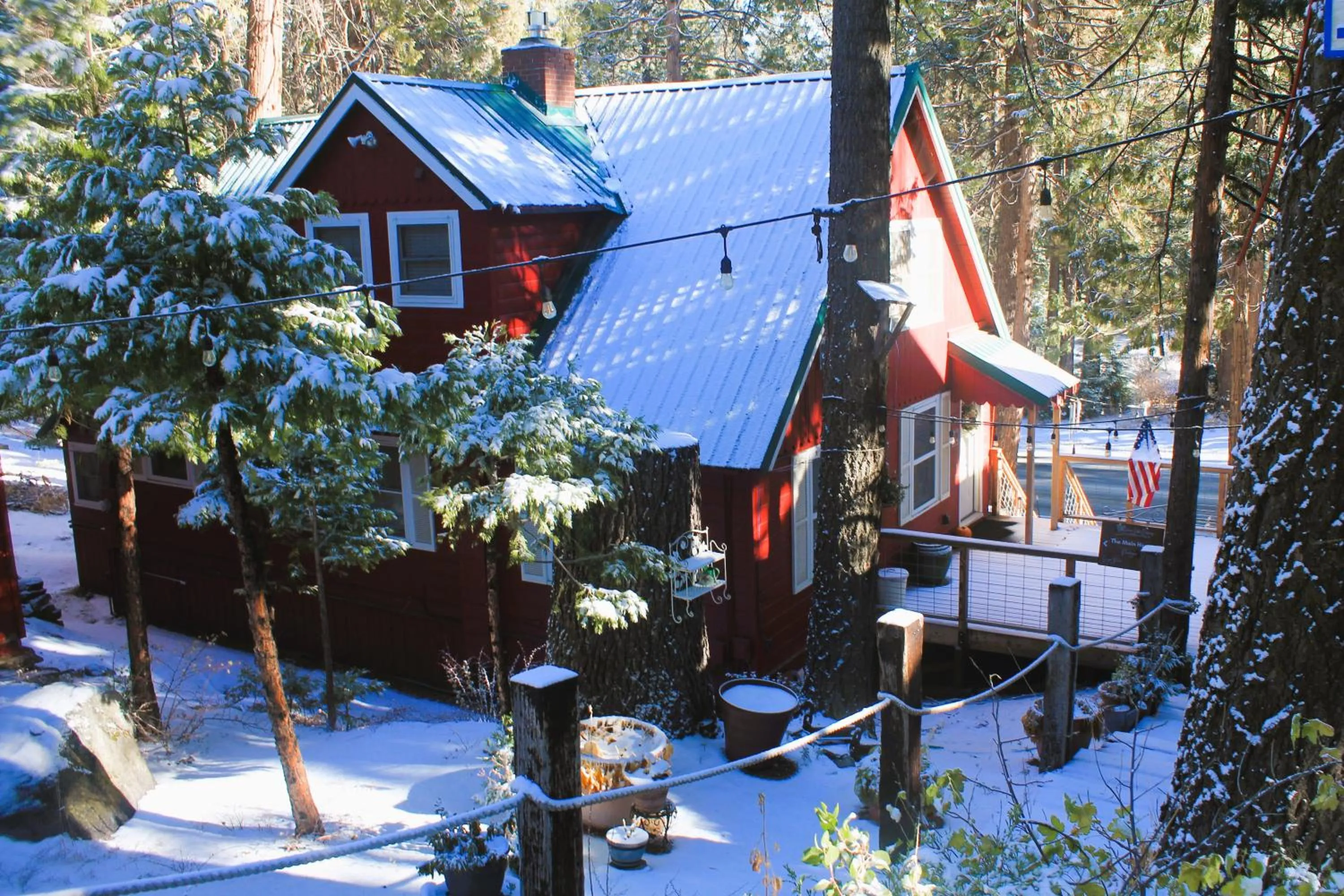 Elliott House Boutique Inn