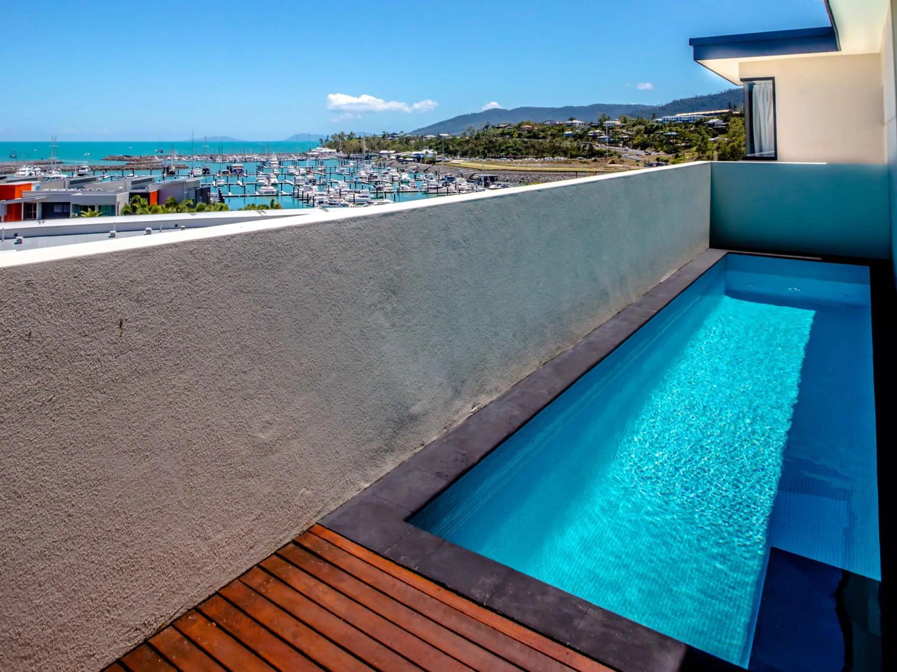 Swimming pool in Mirage Whitsundays