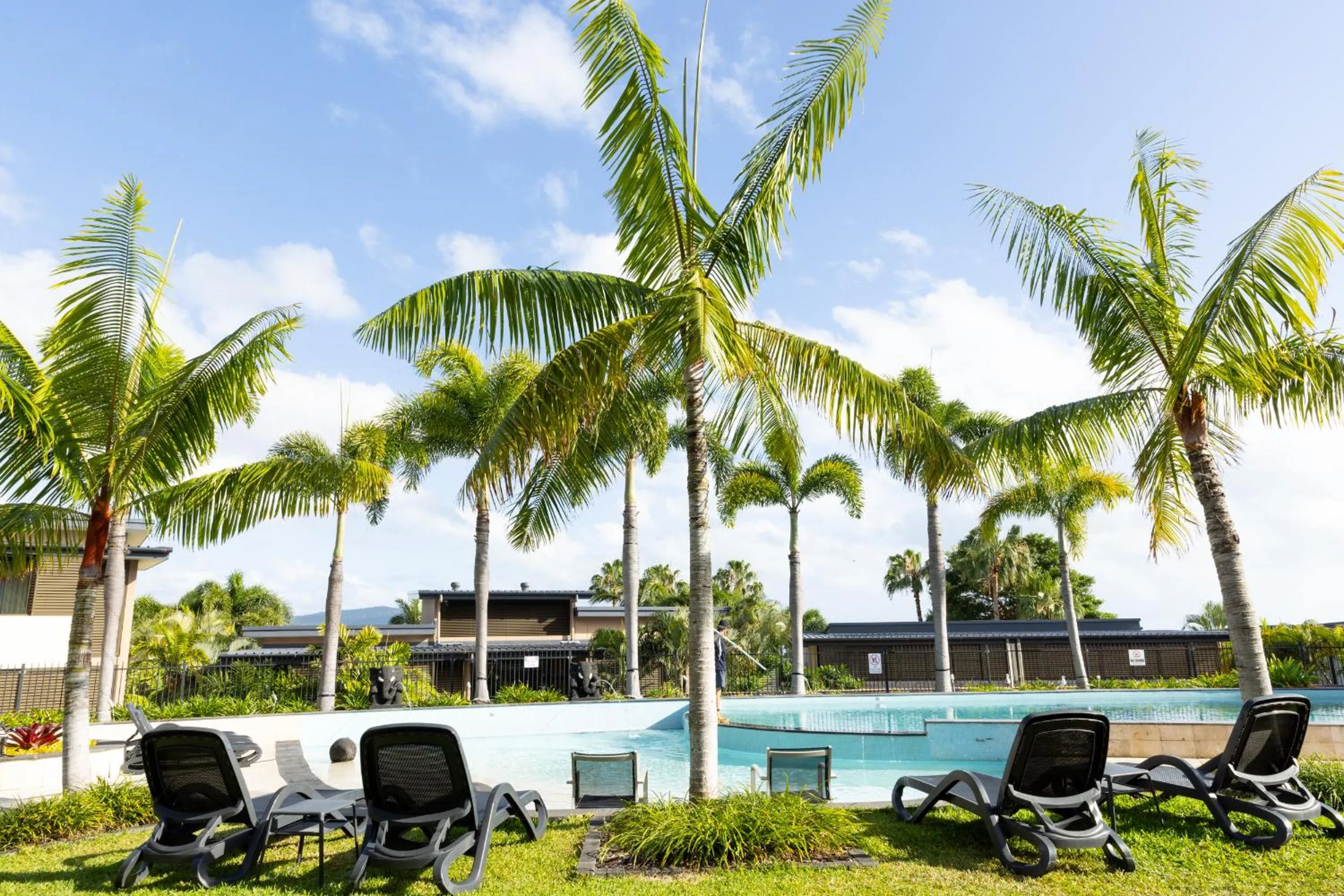 Swimming pool in Mirage Whitsundays