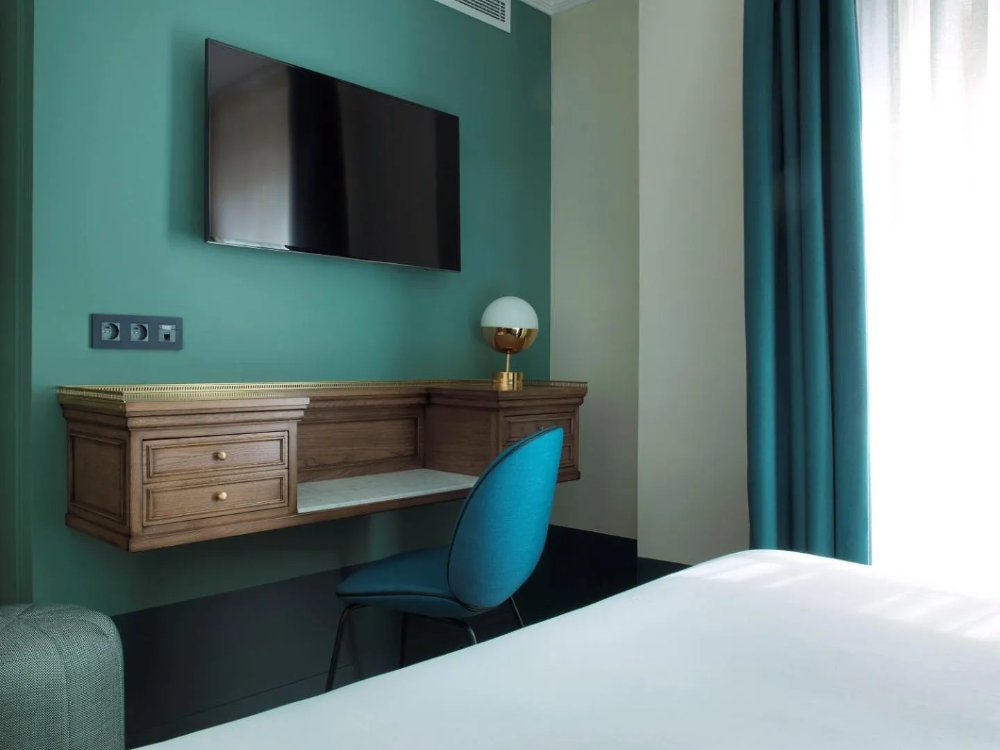 Bedroom, Bed in Hotel Bachaumont