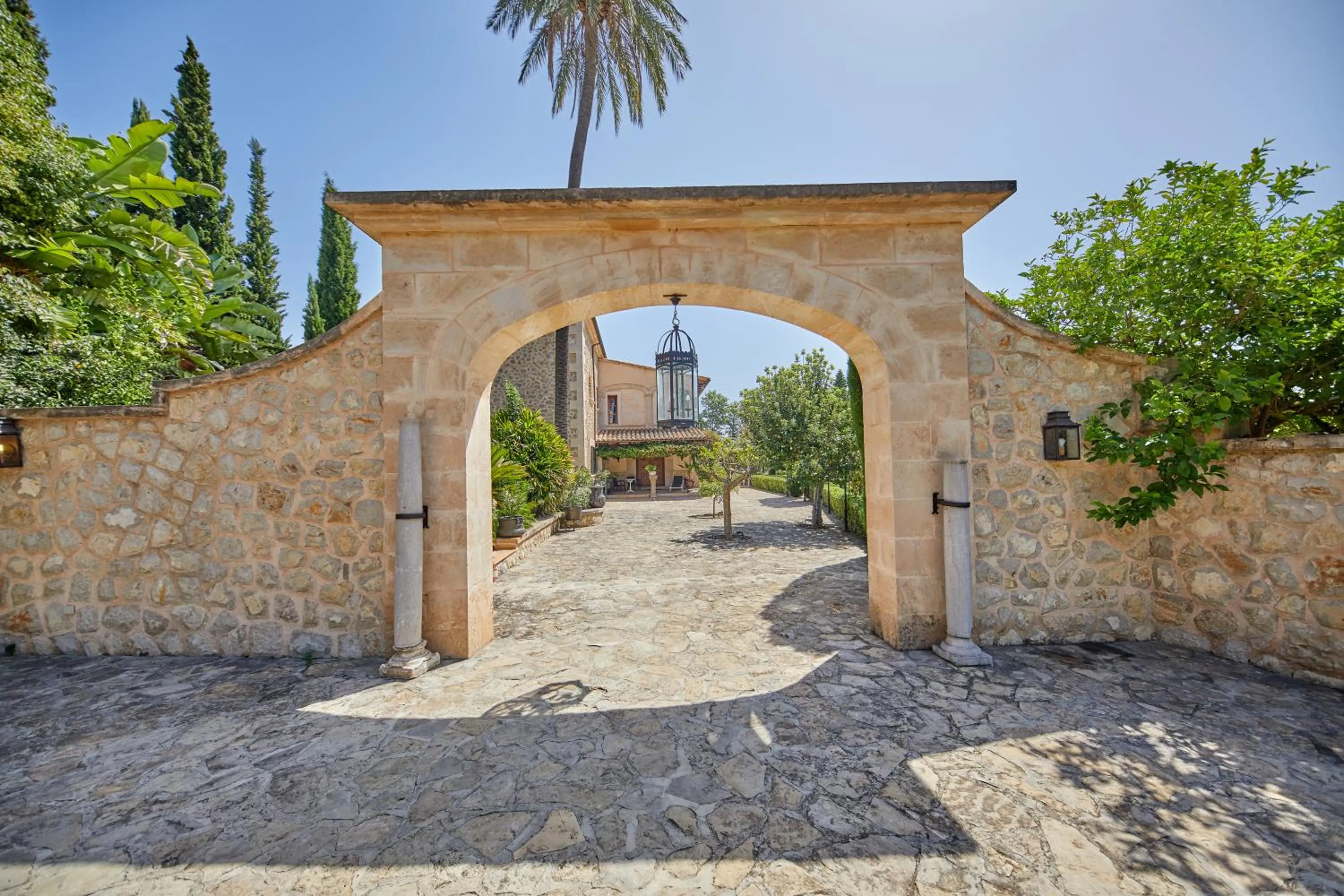 Facade/entrance in Agroturismo Sa Vinya des Convent