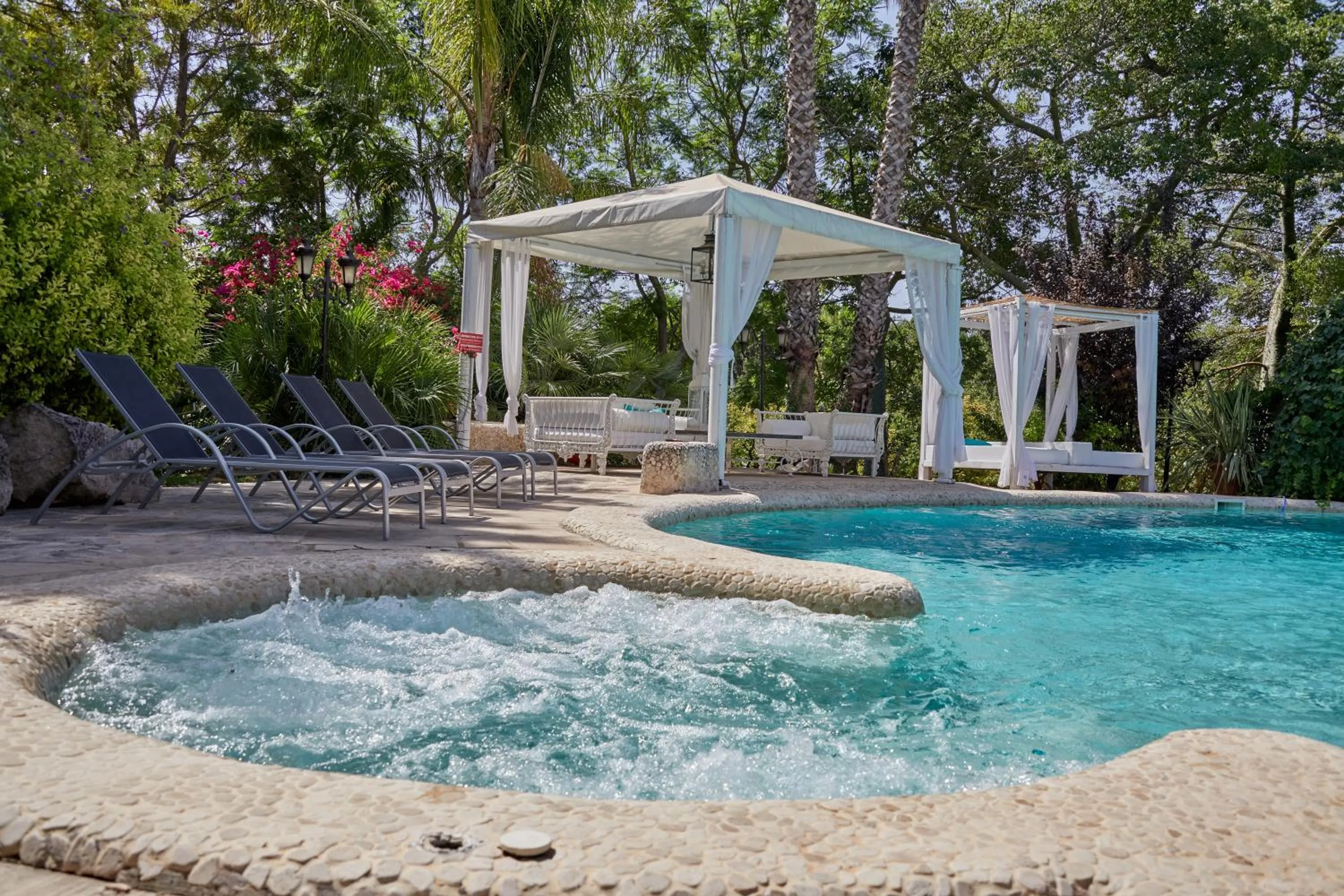 Swimming pool in Agroturismo Sa Vinya des Convent