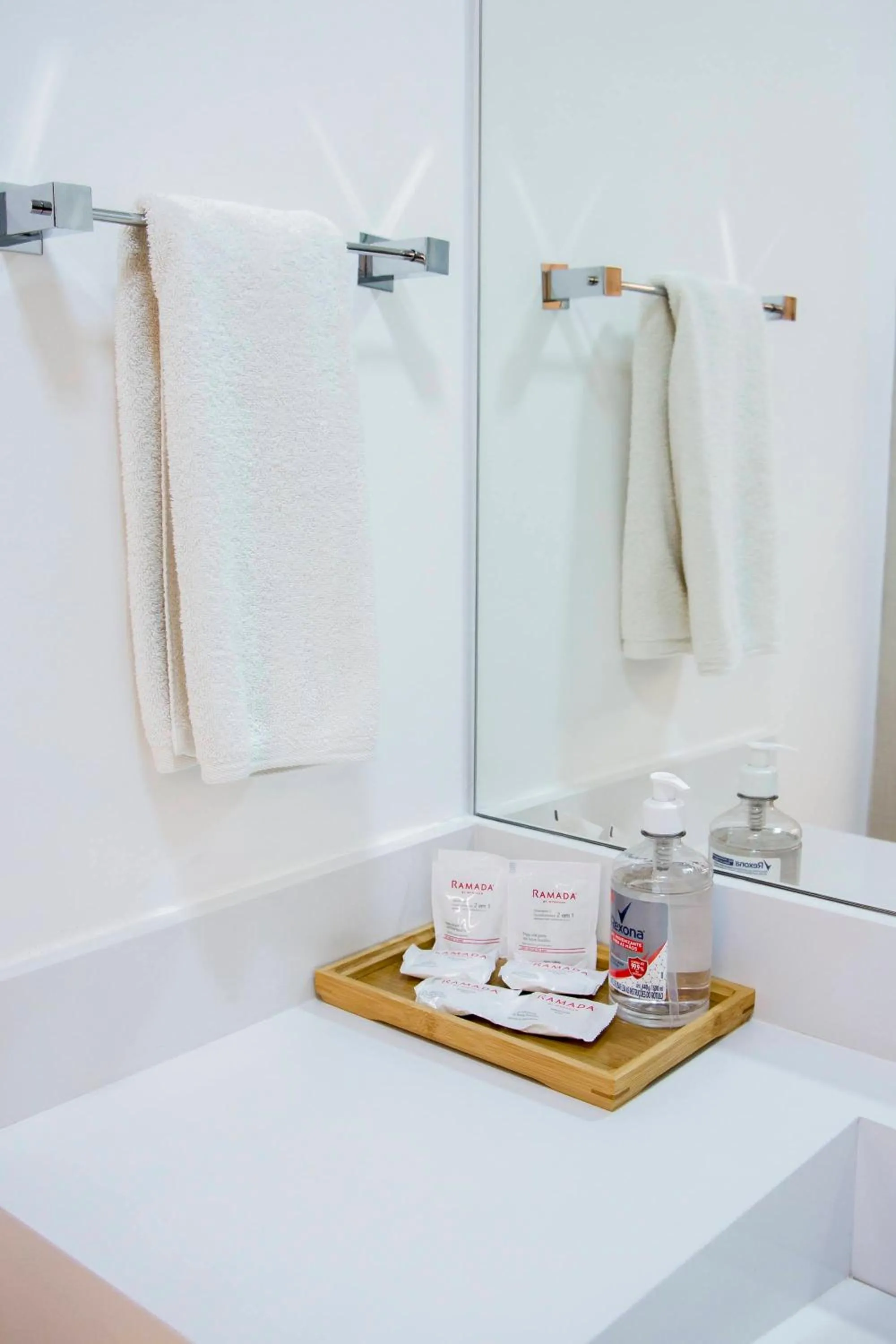 Bathroom in Ramada Hotel & Suites Campos Pelinca