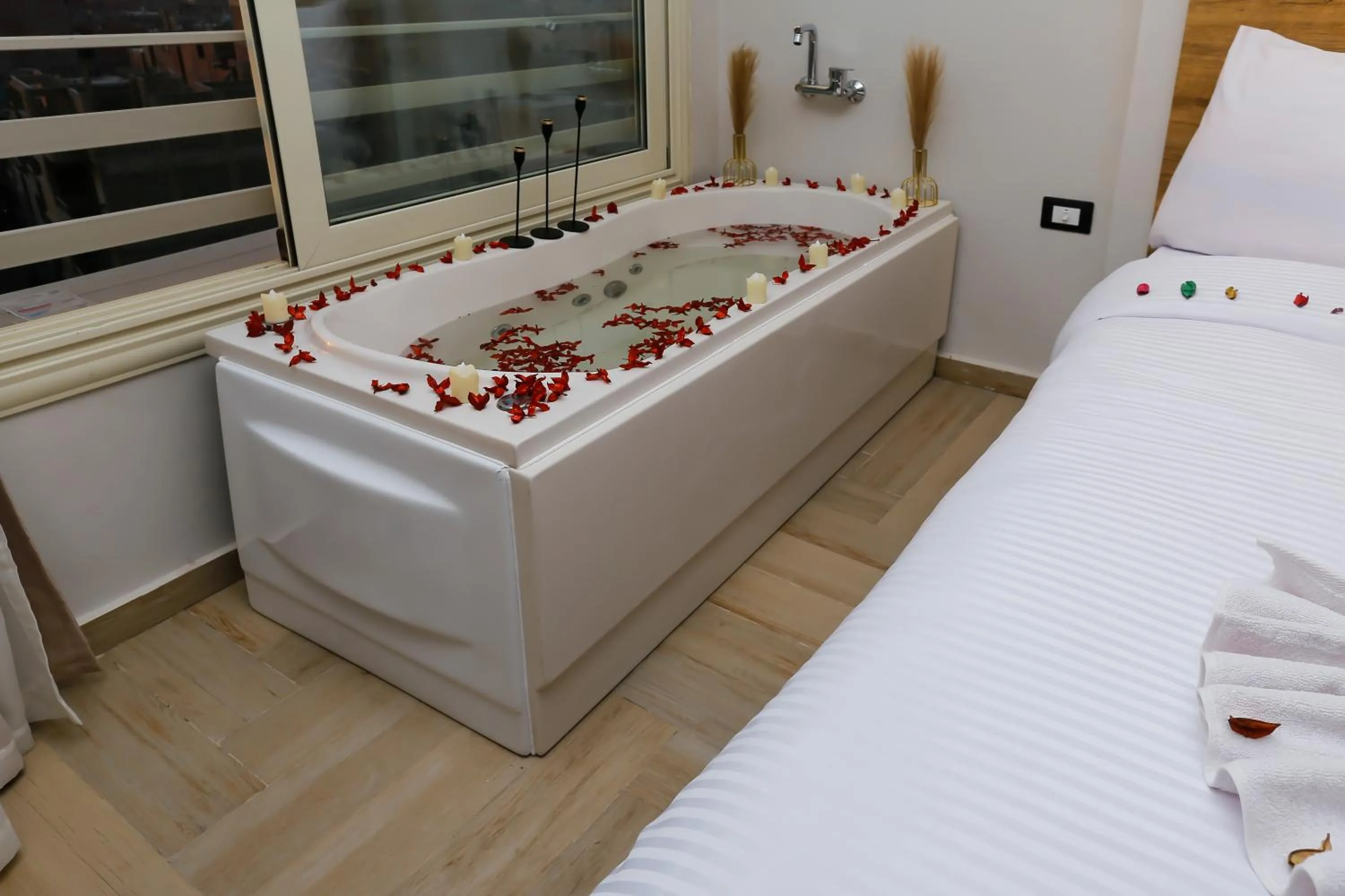 Bed in Rixoss tower Pyramids View