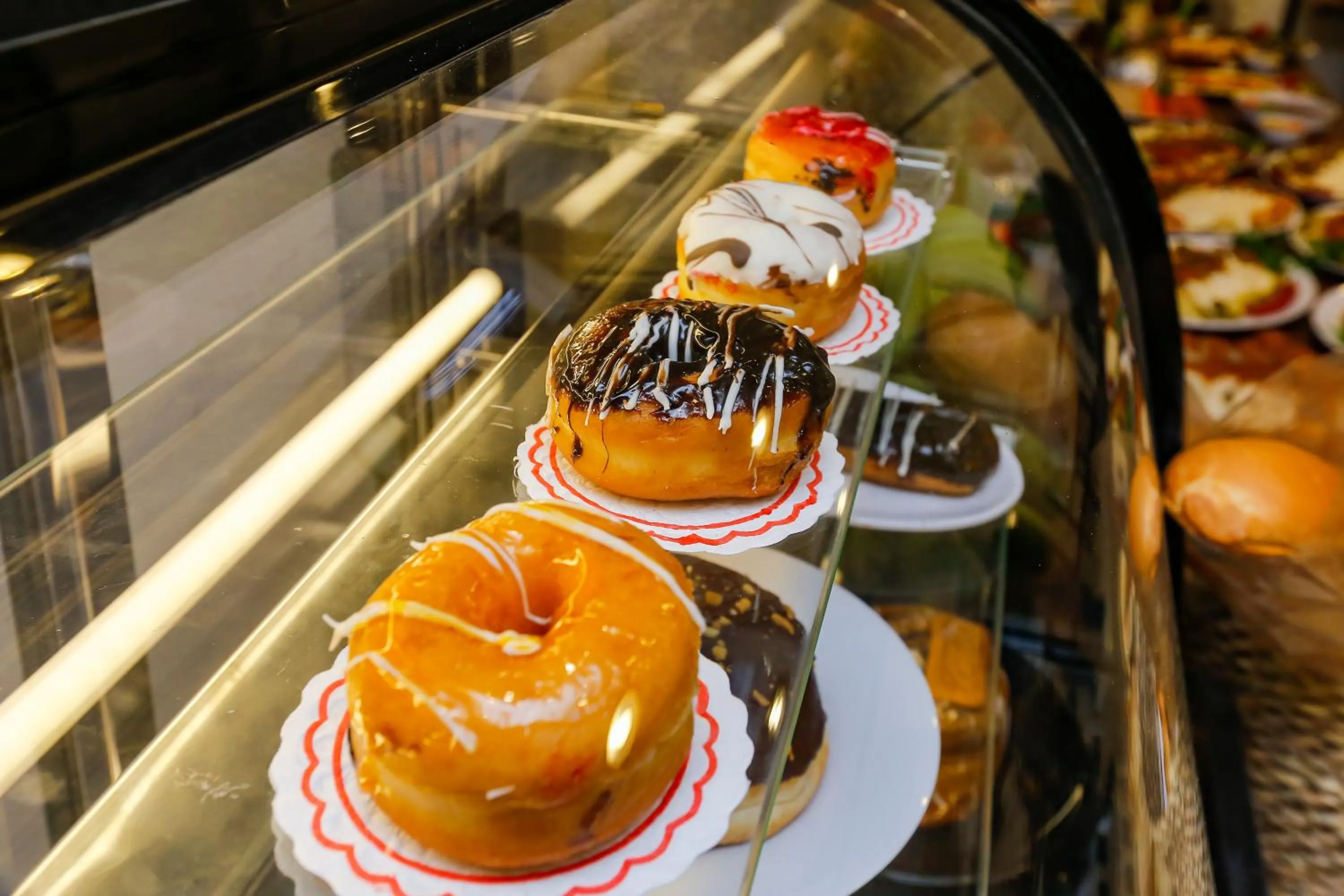 Food and drinks in Rixoss tower Pyramids View