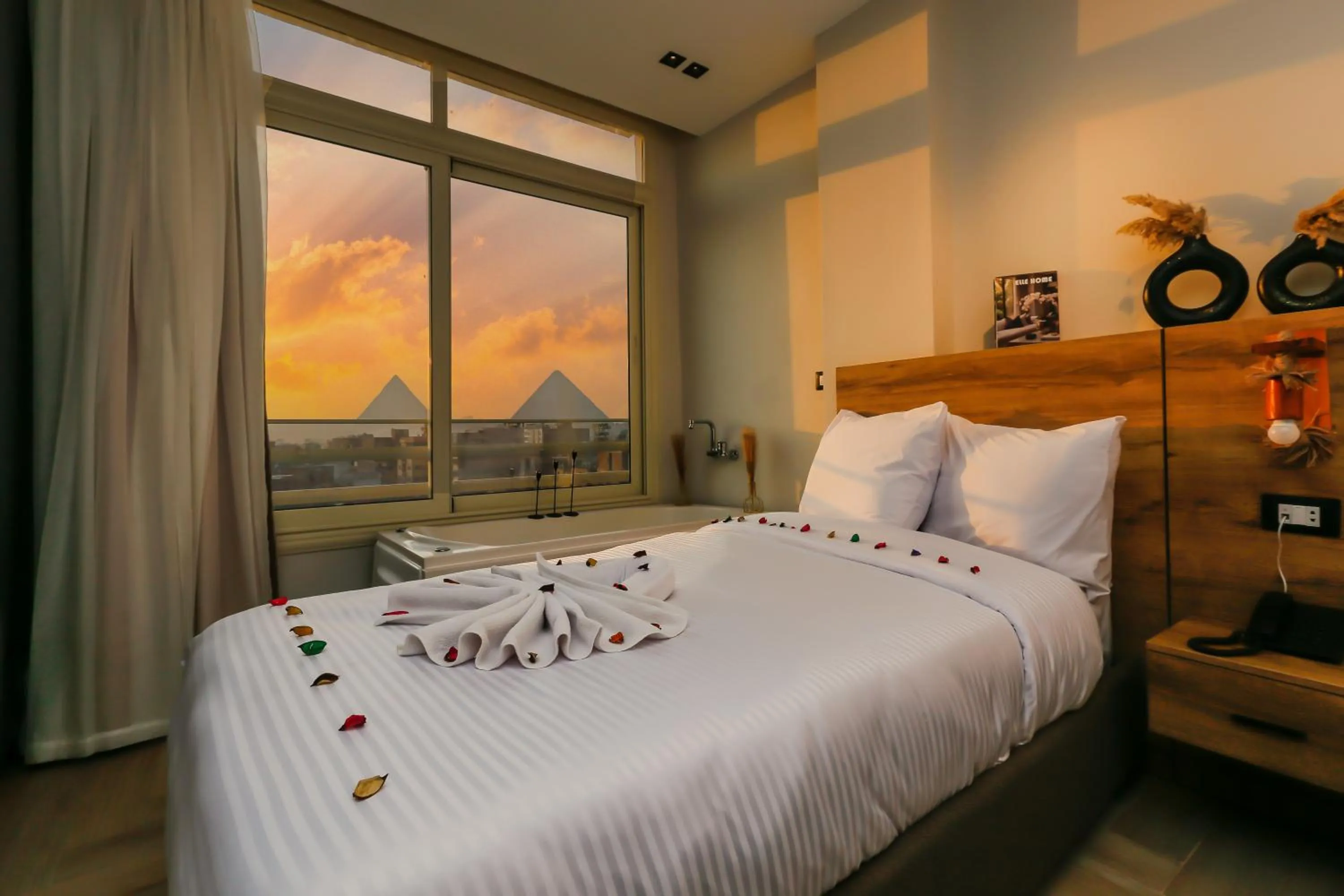 Bed in Rixoss tower Pyramids View