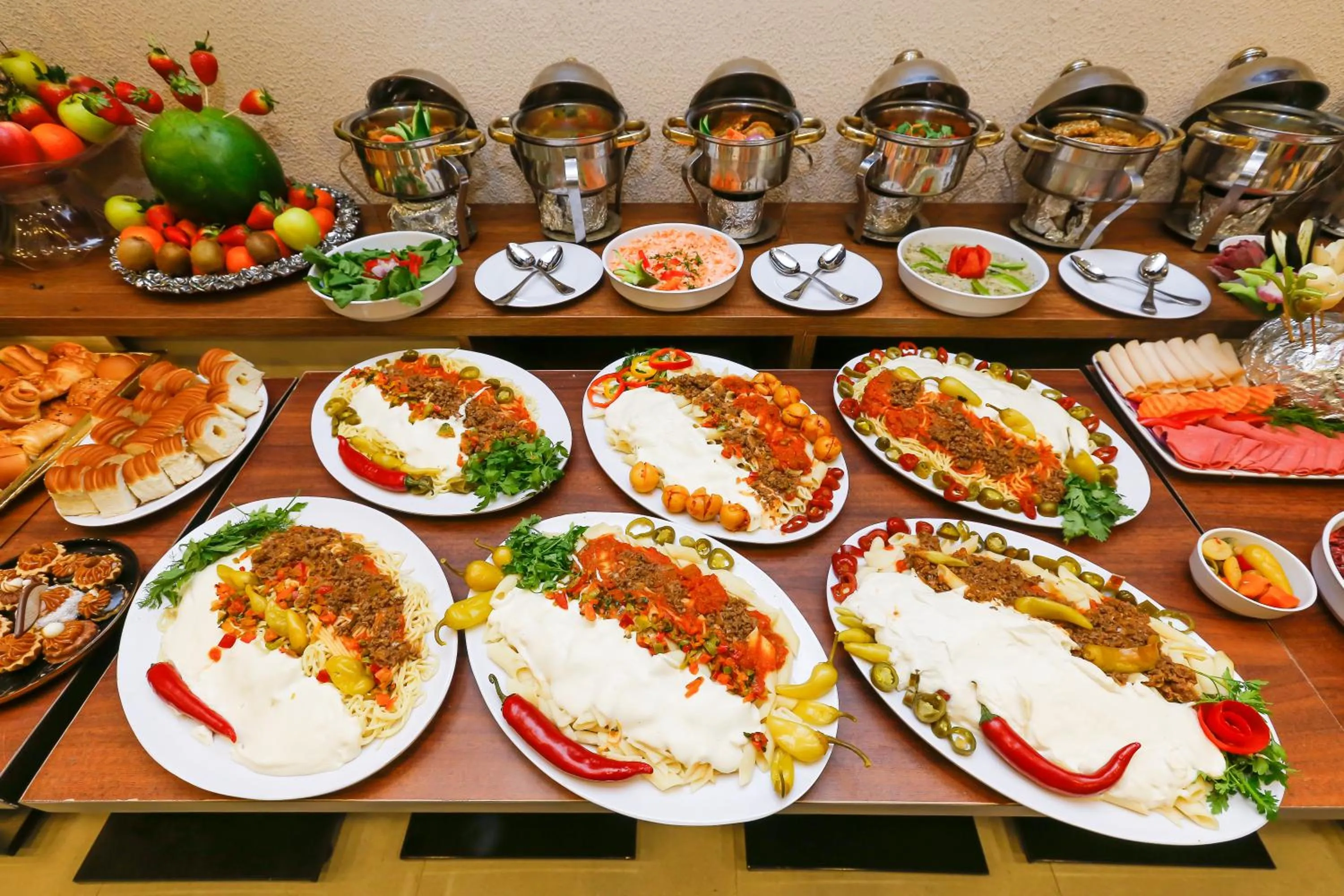 Food and drinks in Rixoss tower Pyramids View