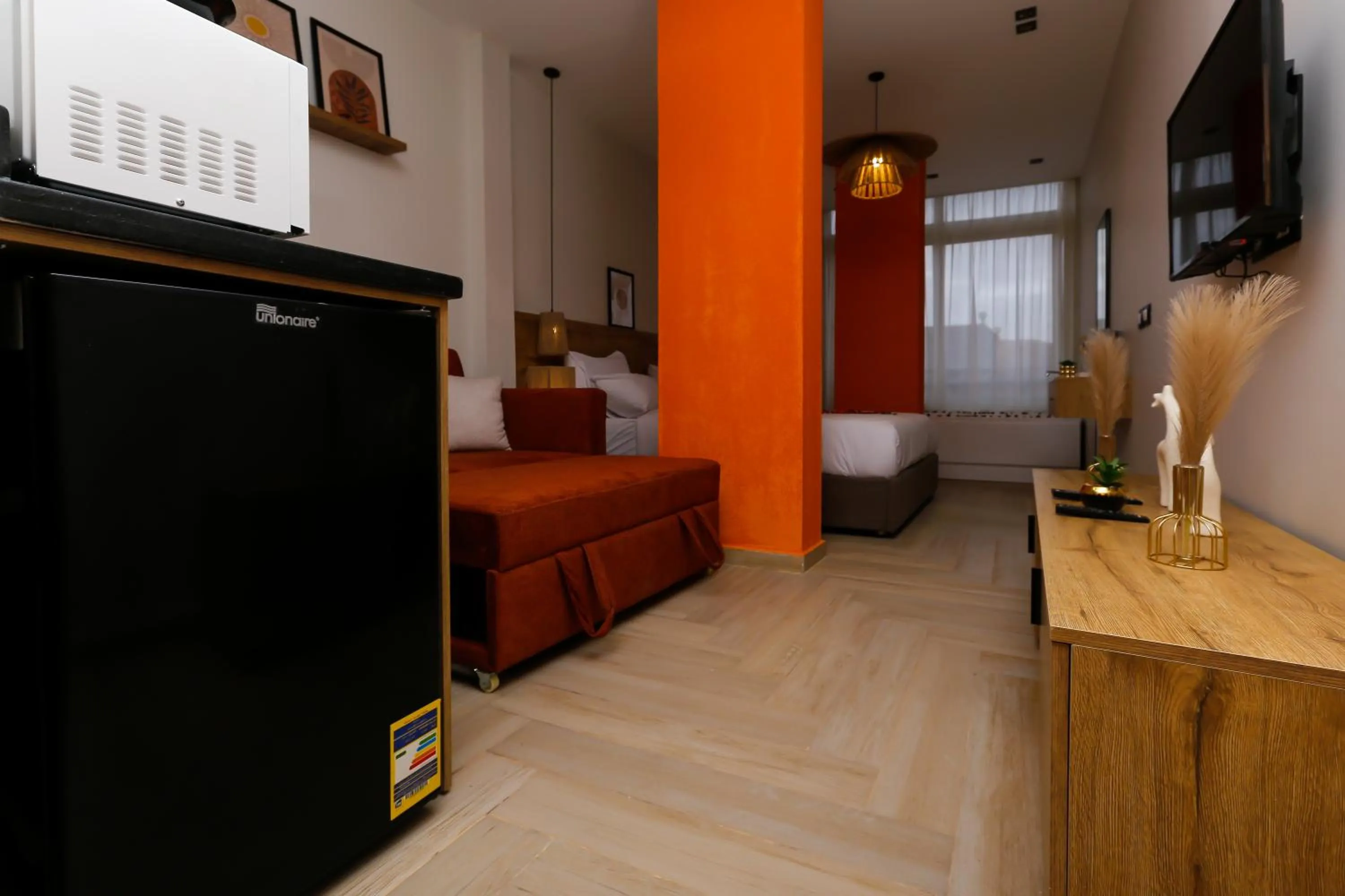 Communal lounge/ TV room in Rixoss tower Pyramids View