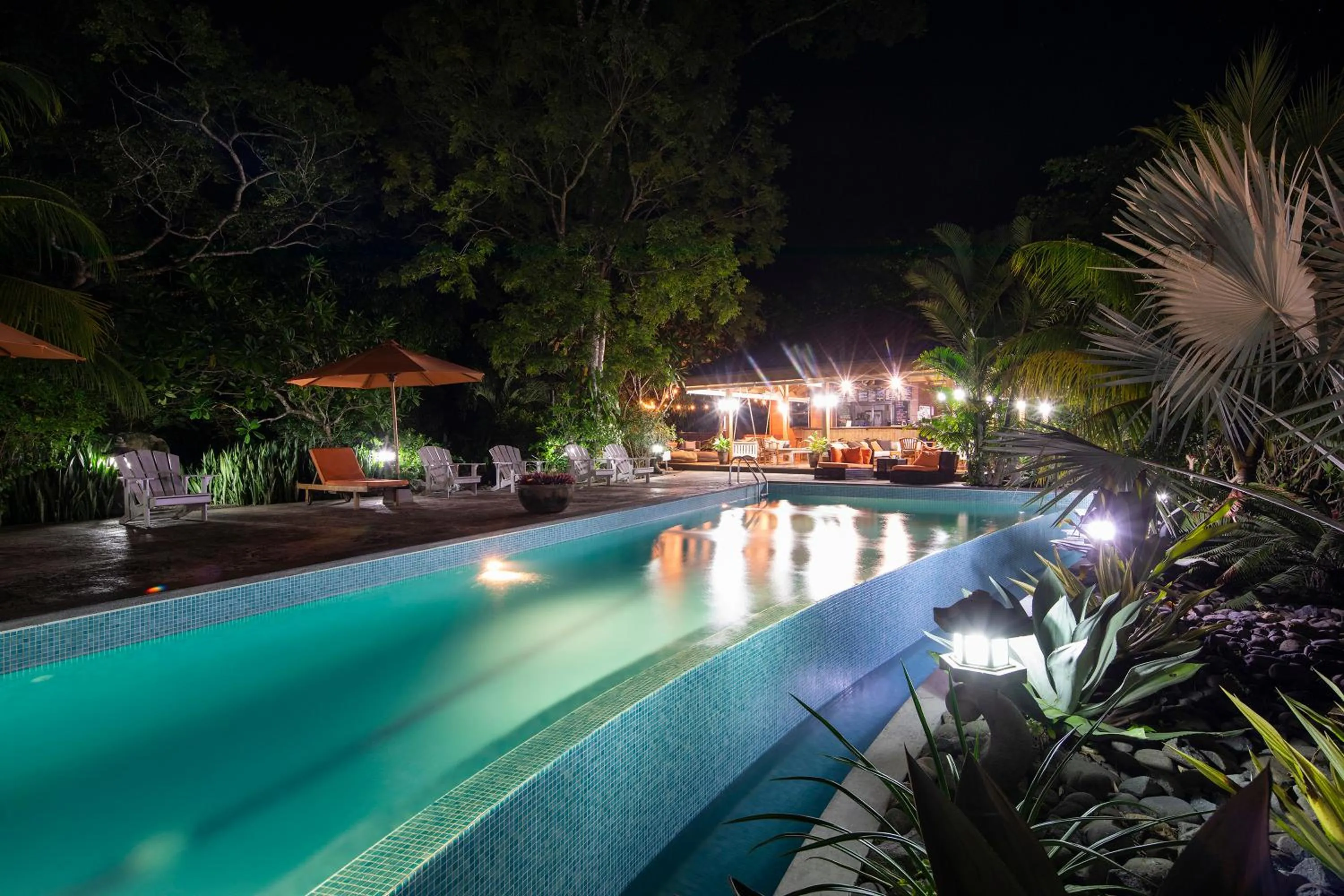 Swimming pool in Bodhi Tree Yoga Resort