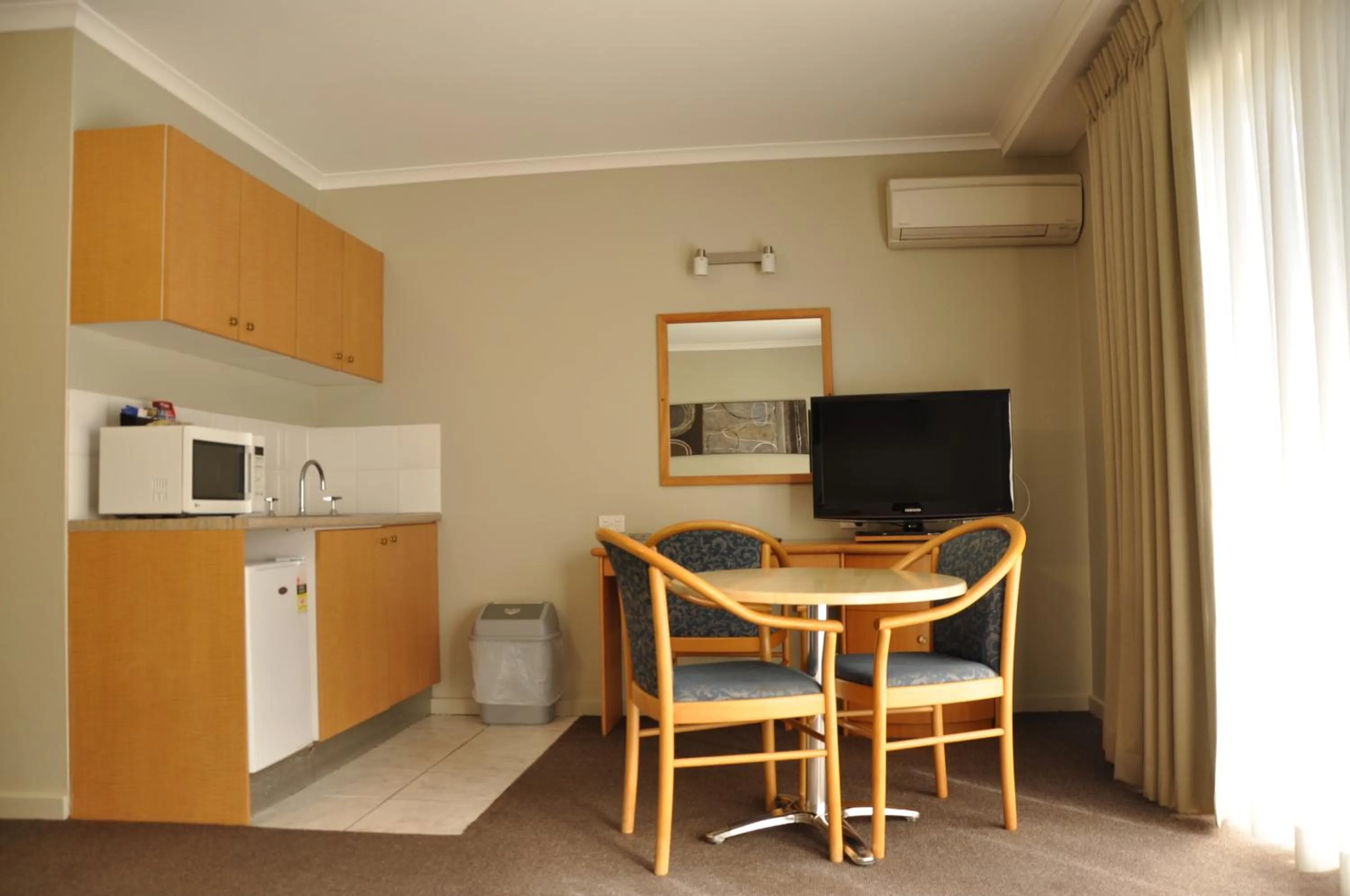 TV and multimedia in Chittaway Motel