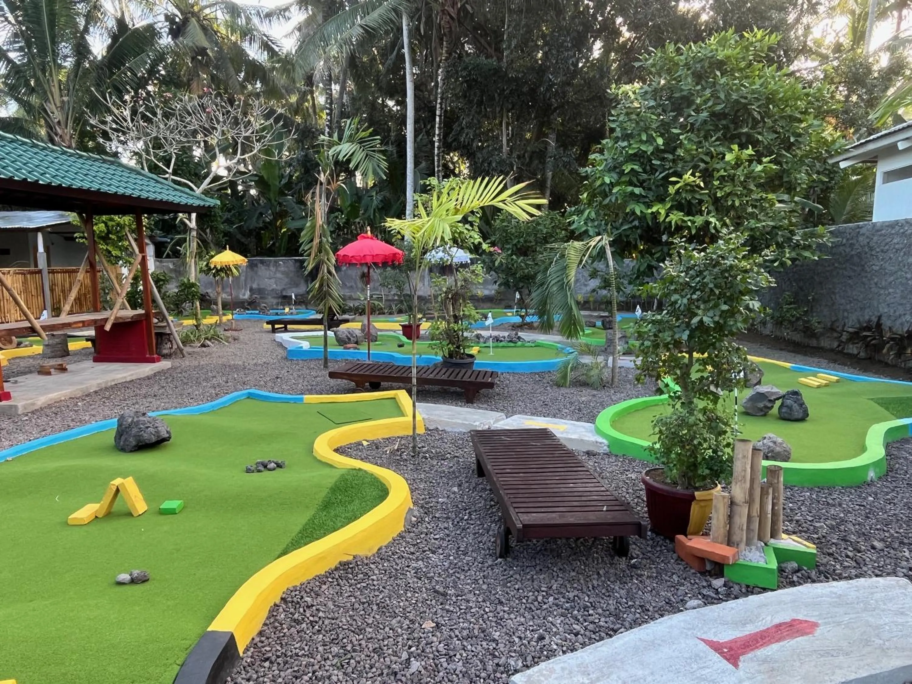 Minigolf in Kura Kura Villas & Candidasa Mini Golf