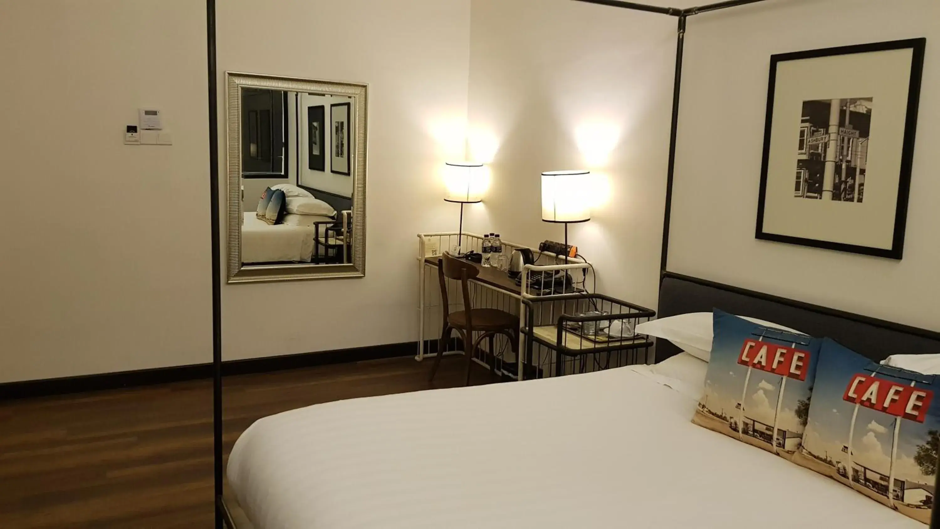 Cabin King Room without Window in M Boutique Hotel Station 18 - Ipoh Cabin King Room without Window in M Boutique Hotel Station 18 - Ipoh