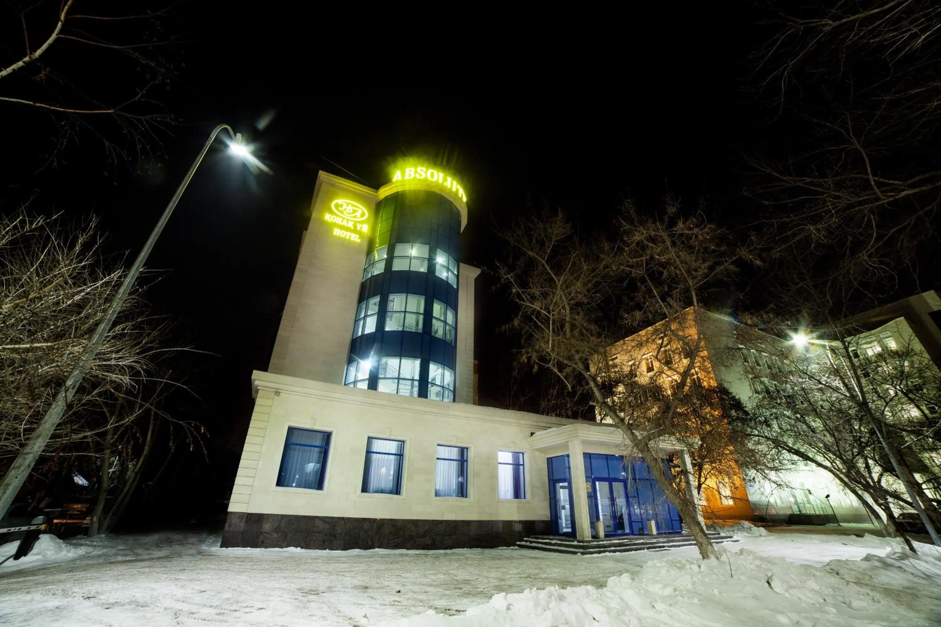 Facade/entrance in Absolute Hotel