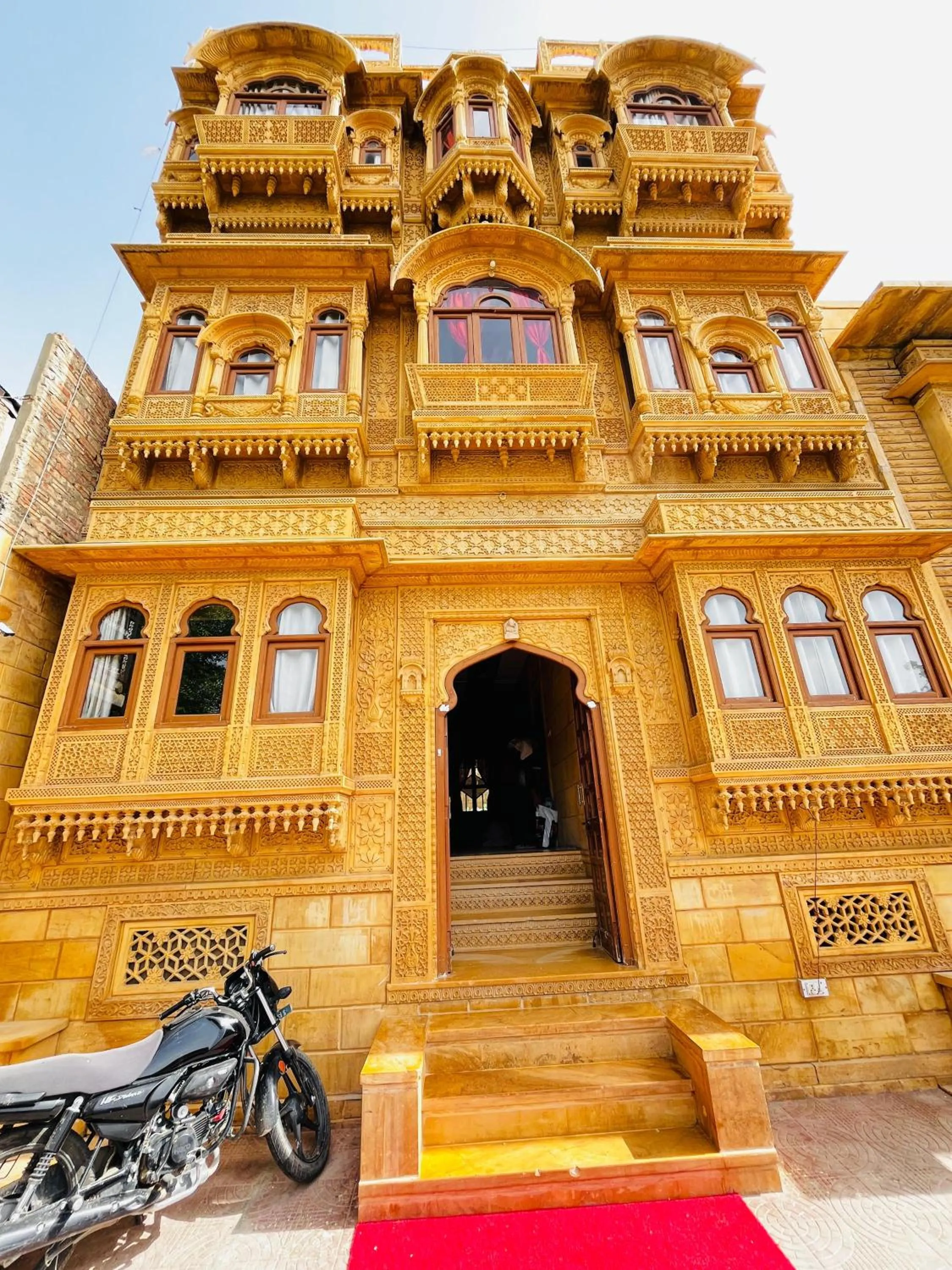 Property building in Golden Marigold Hotel