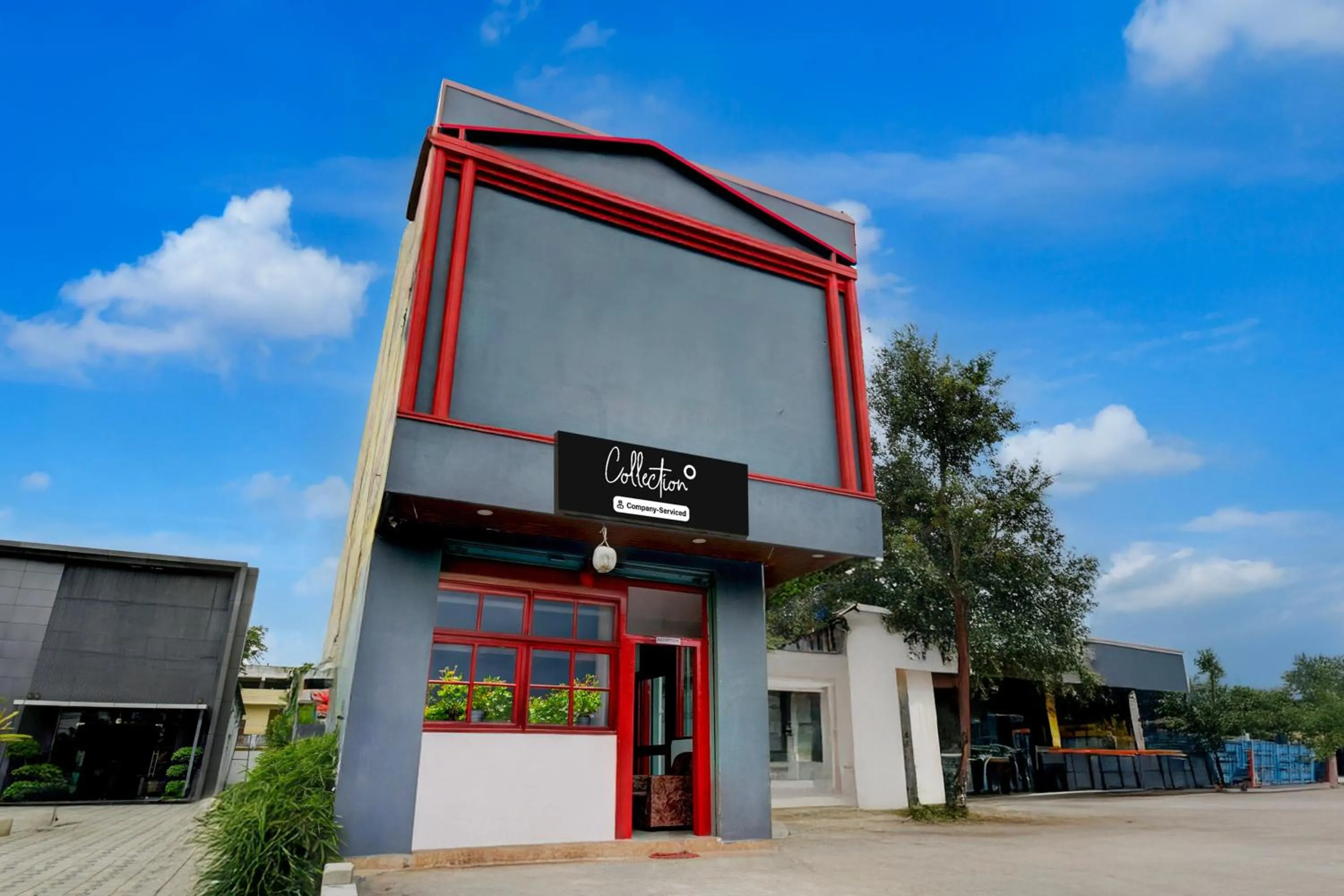 Facade/entrance in Collection O L.B Nagar Metro Station Formerly D N Groups
