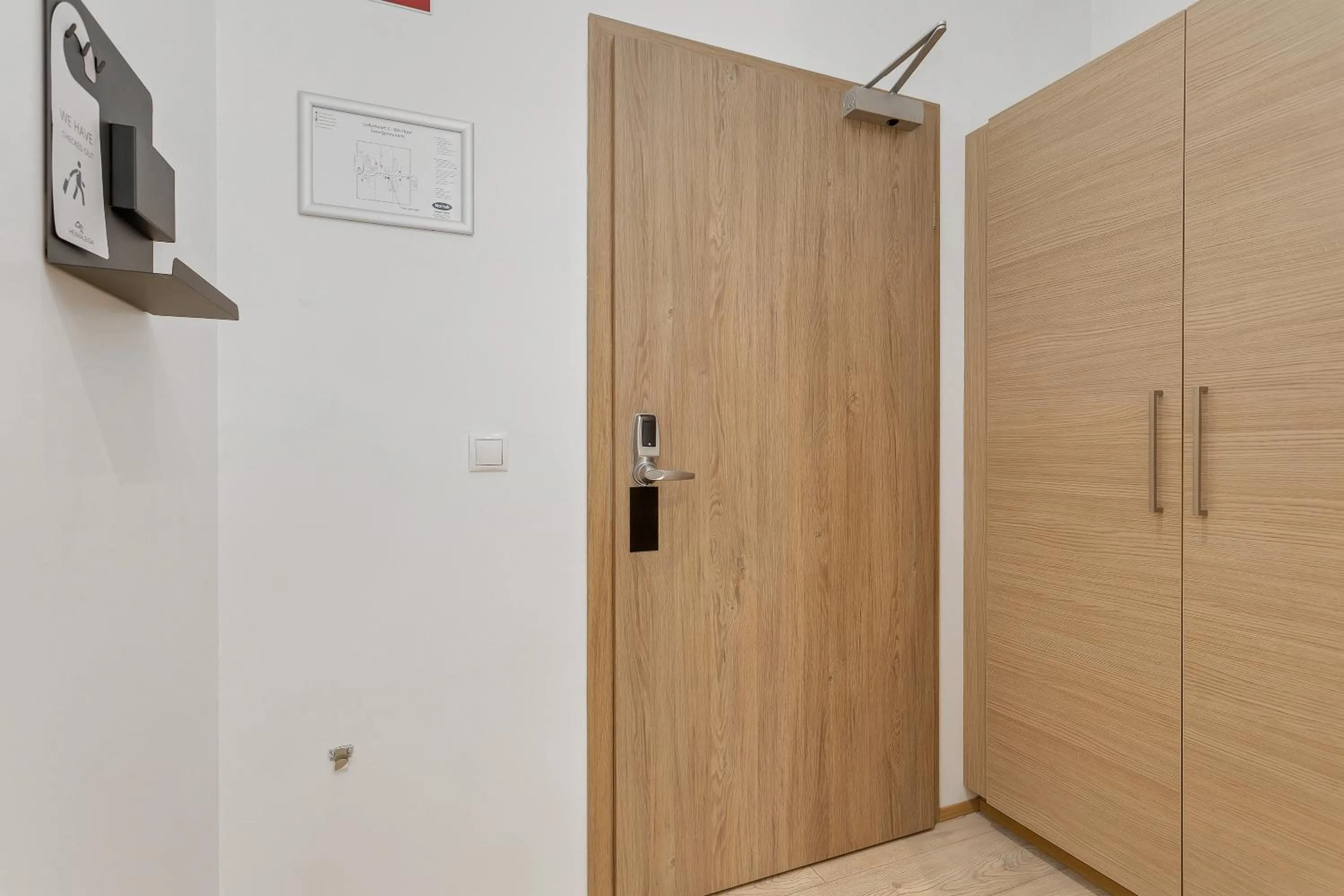 wardrobe in Blue Mountain Apartments by Heimaleiga