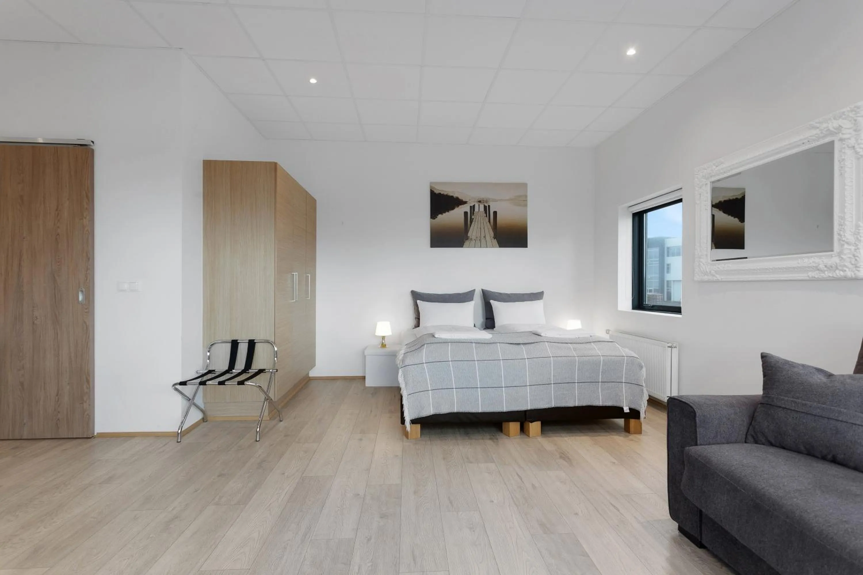 Bed in Blue Mountain Apartments by Heimaleiga