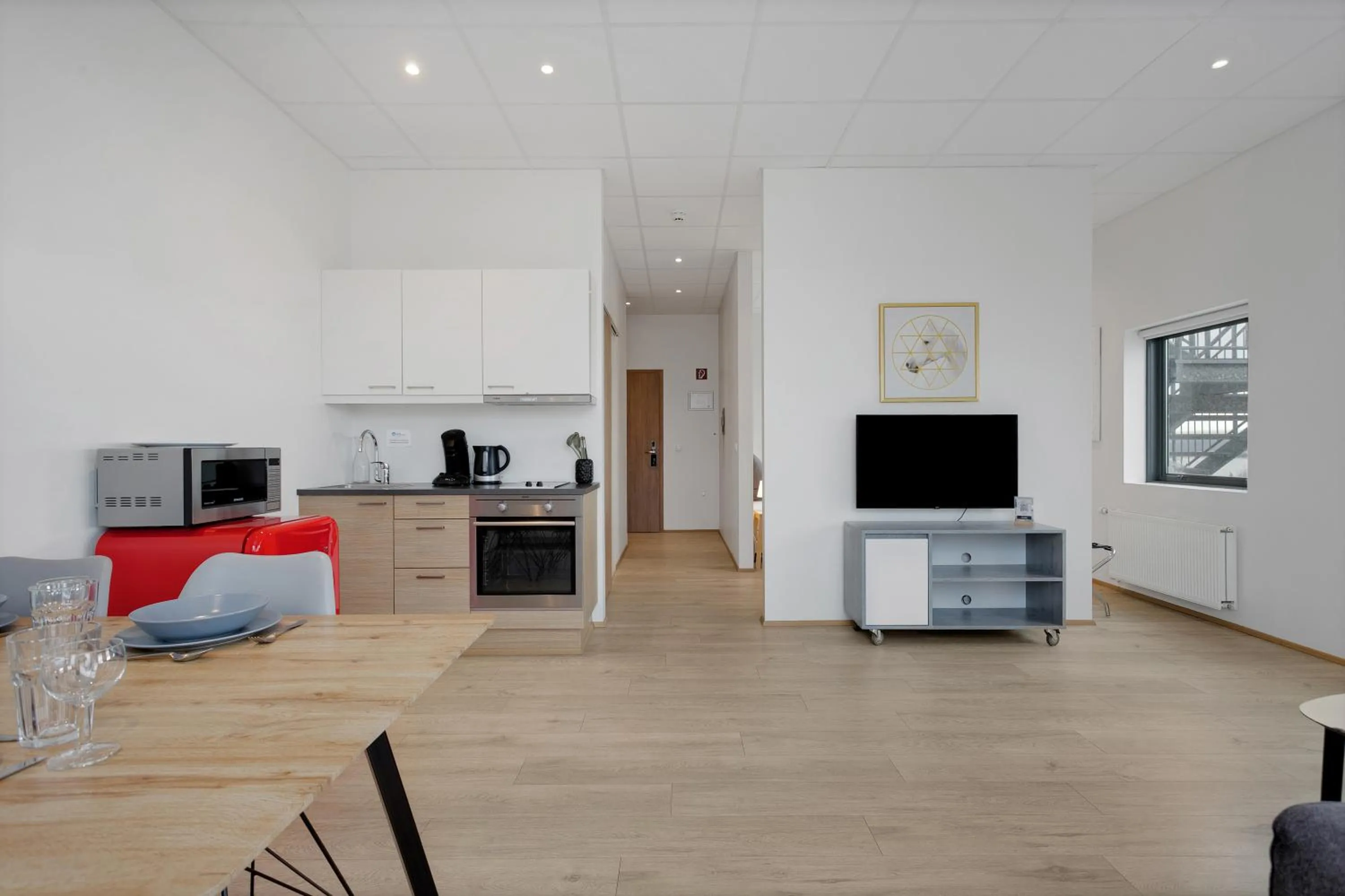 TV and multimedia in Blue Mountain Apartments by Heimaleiga