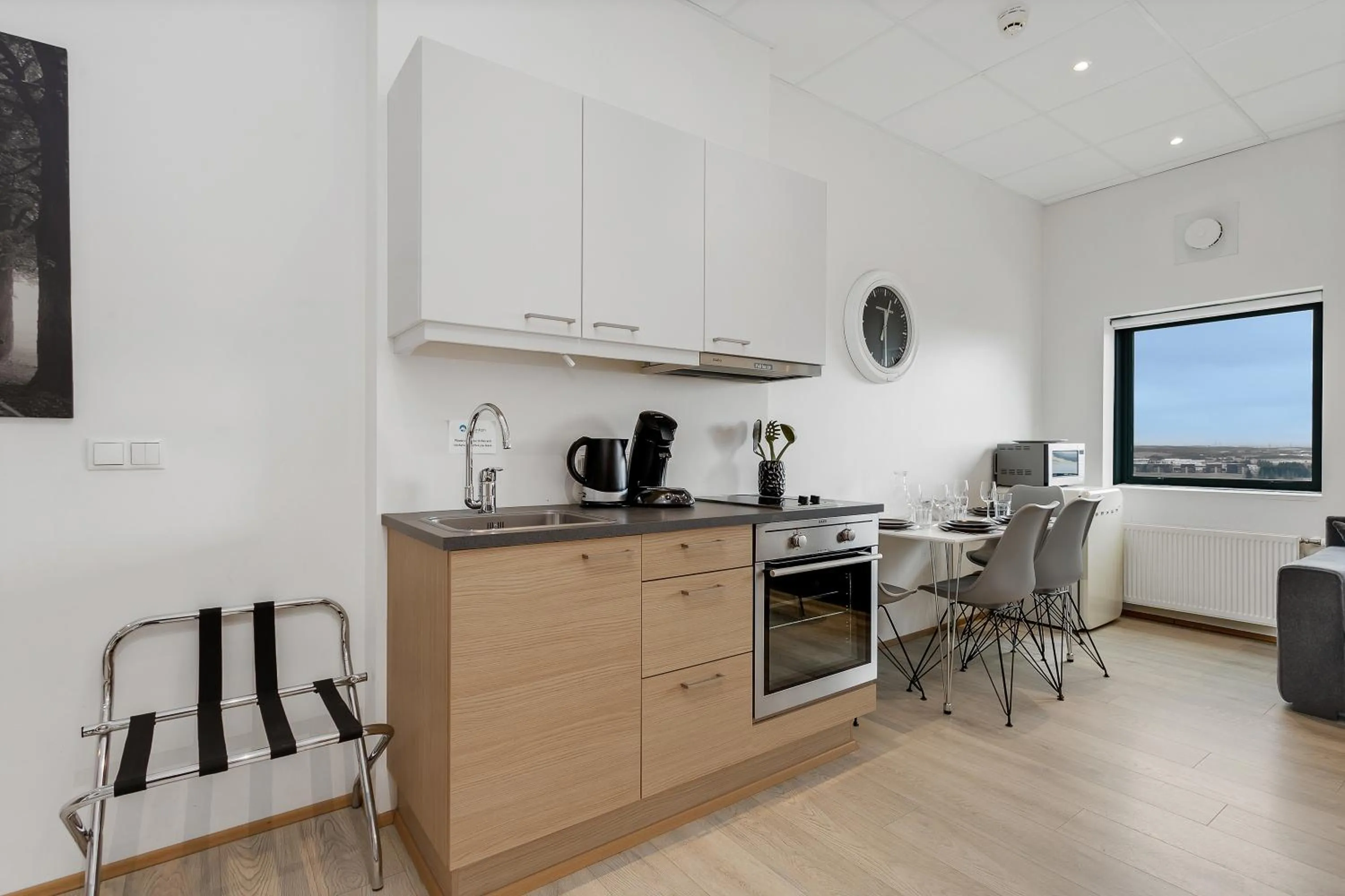 Kitchen or kitchenette in Blue Mountain Apartments by Heimaleiga