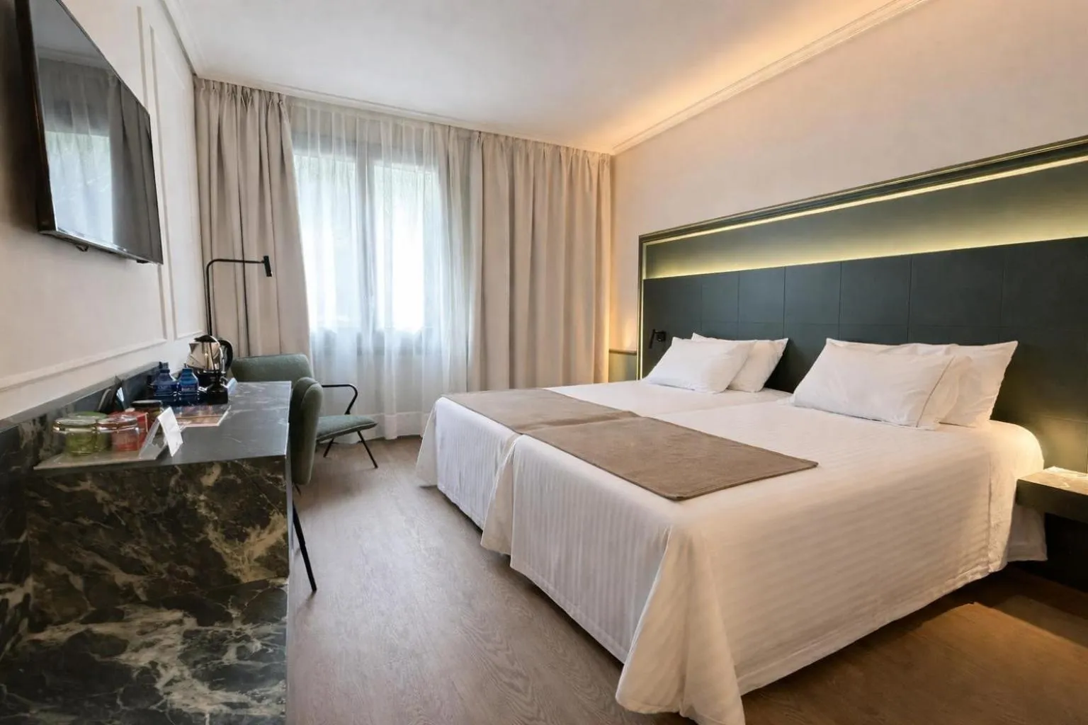 Bed in Silken Gran hotel Durango