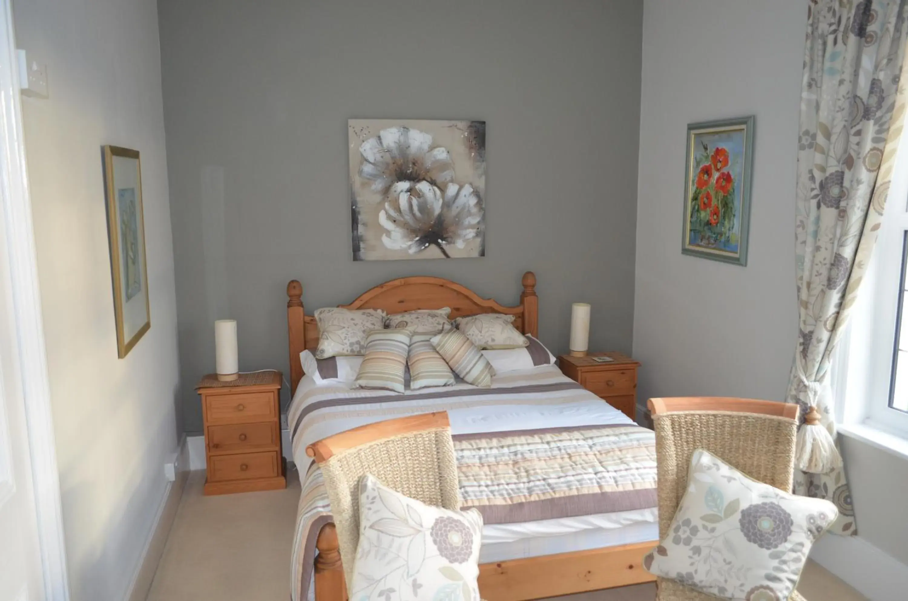 Double Room with Private Bathroom in Foy House Double Room with Private Bathroom in Foy House