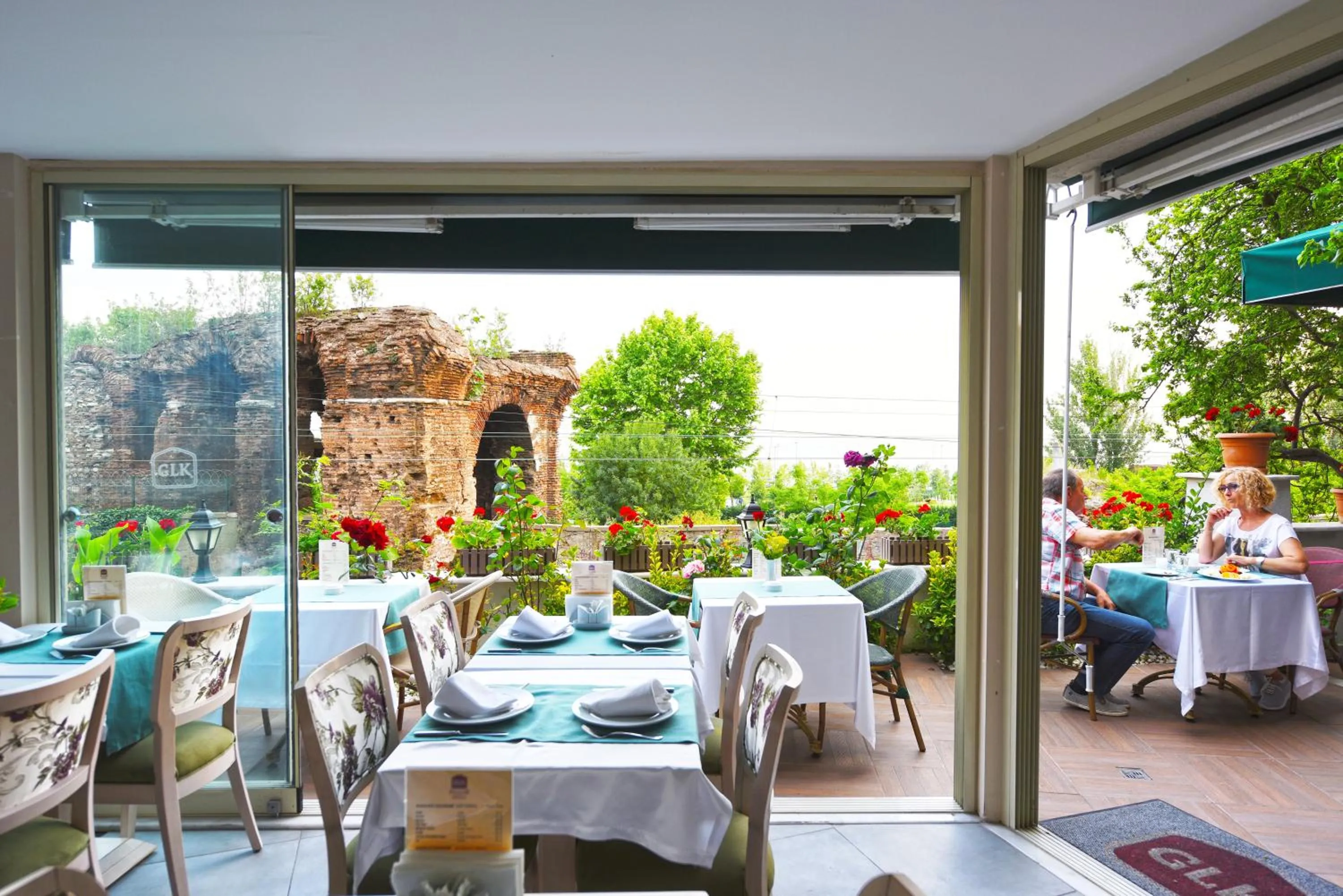 Restaurant/places to eat in GLK PREMIER Sea Mansion Suites & Spa - Special Class