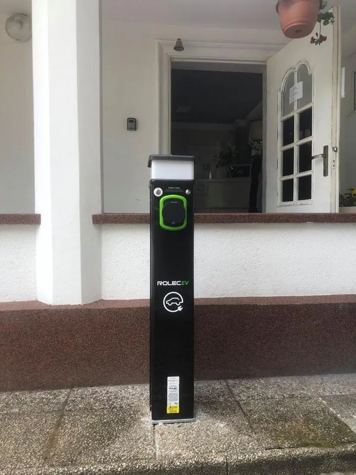 Dom Goscinny Bialy Dworek