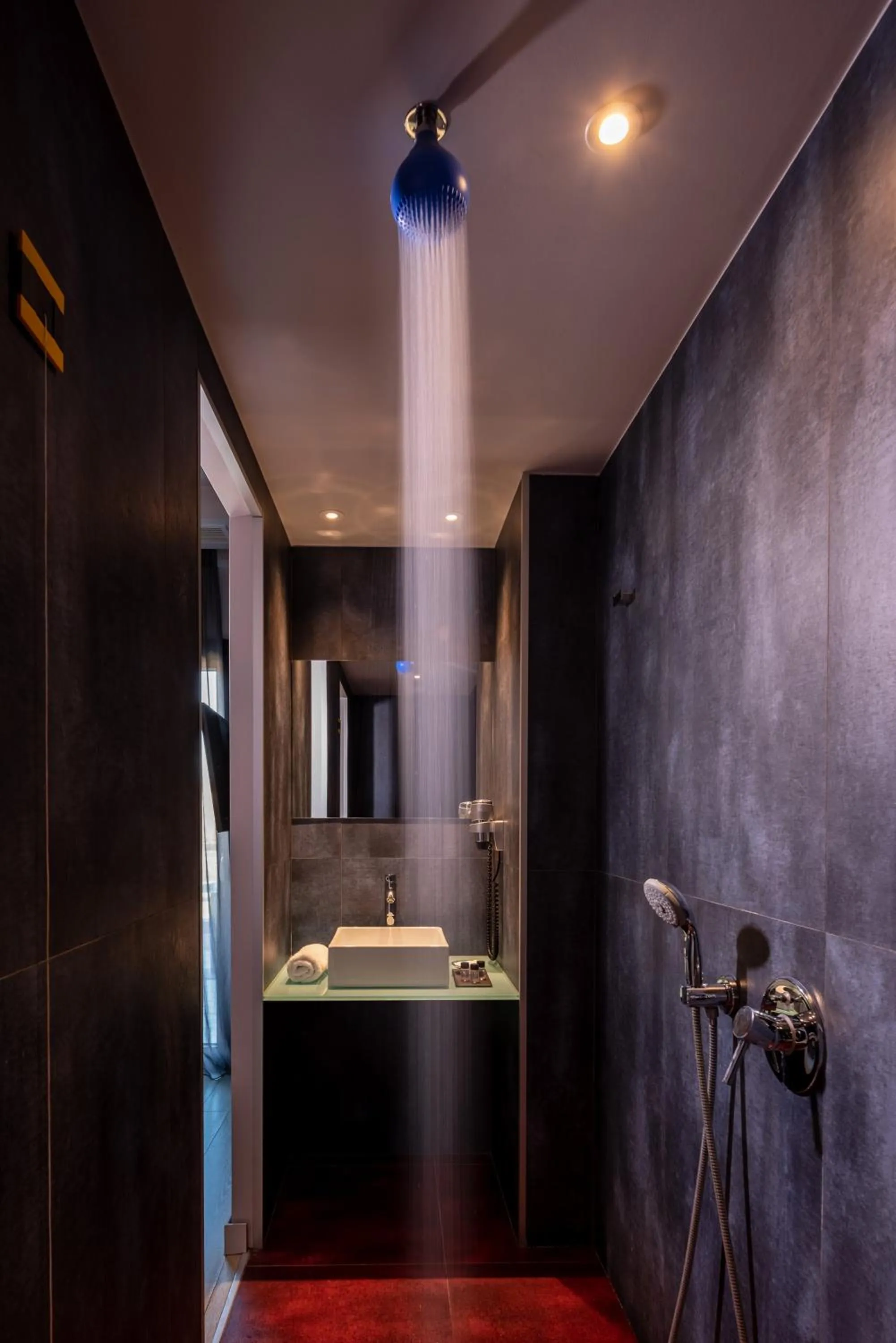 Shower in Essence Hotel