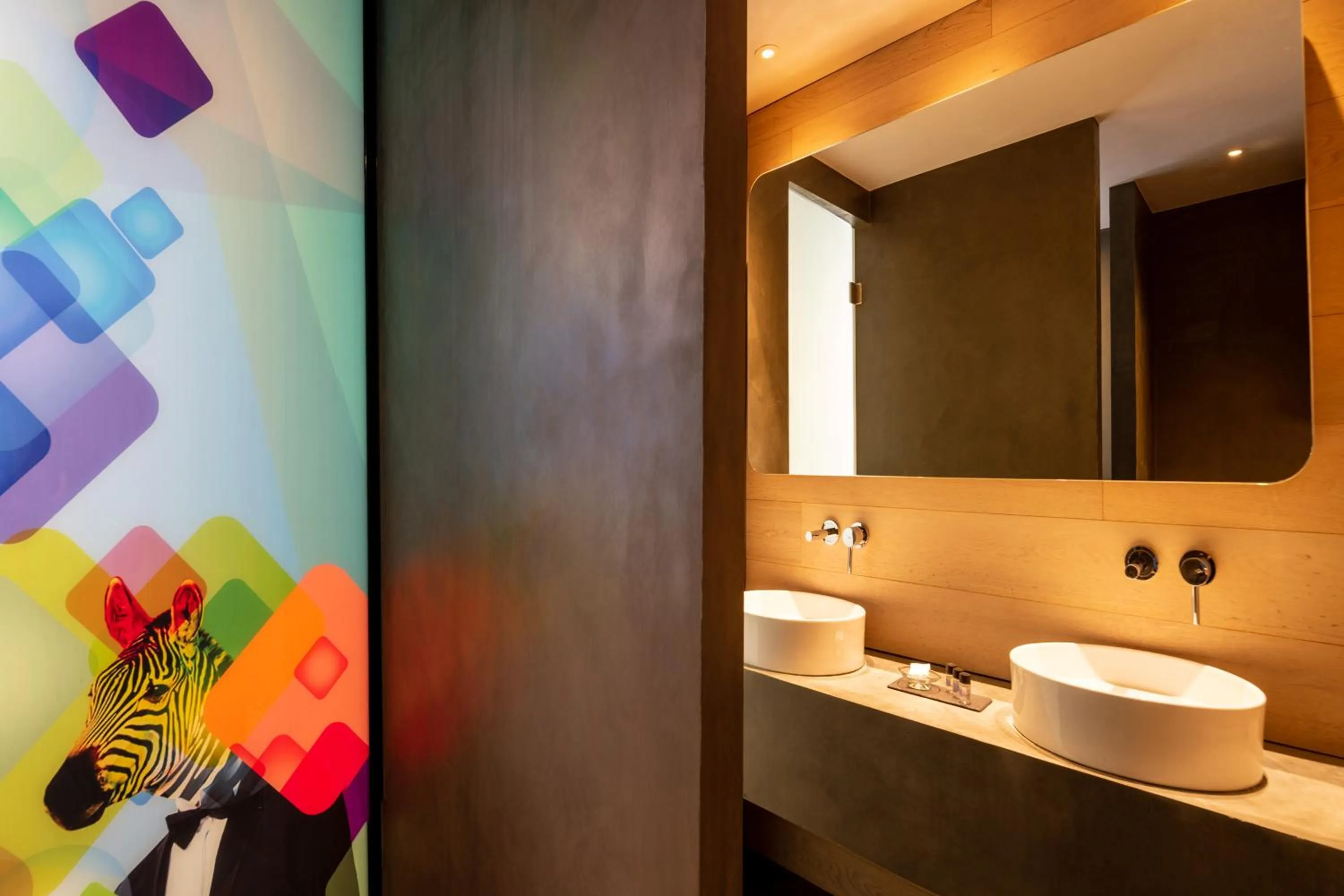 Shower in Essence Hotel