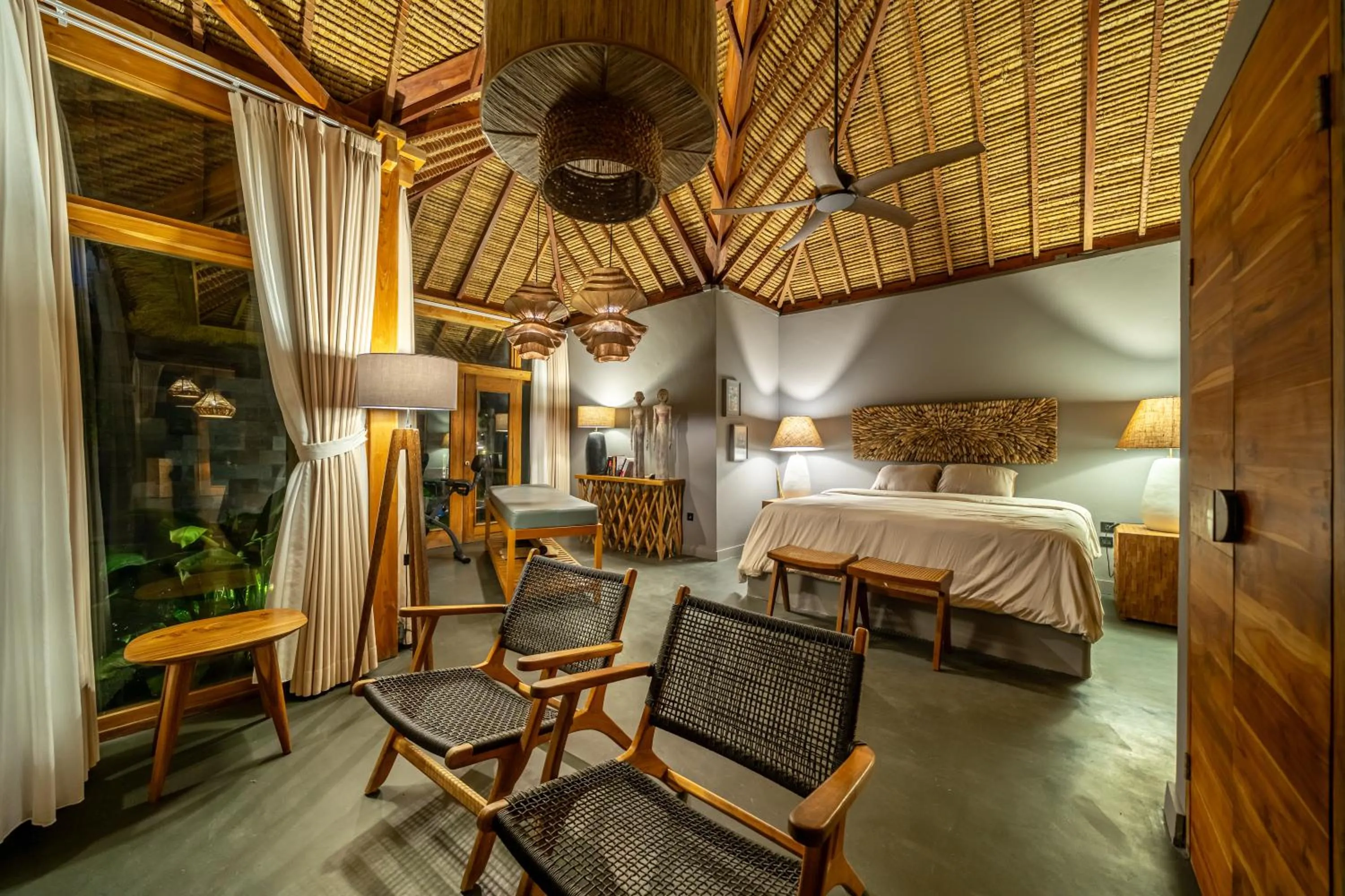 Photo of the whole room, Bed in Muraya Villas in Ubud