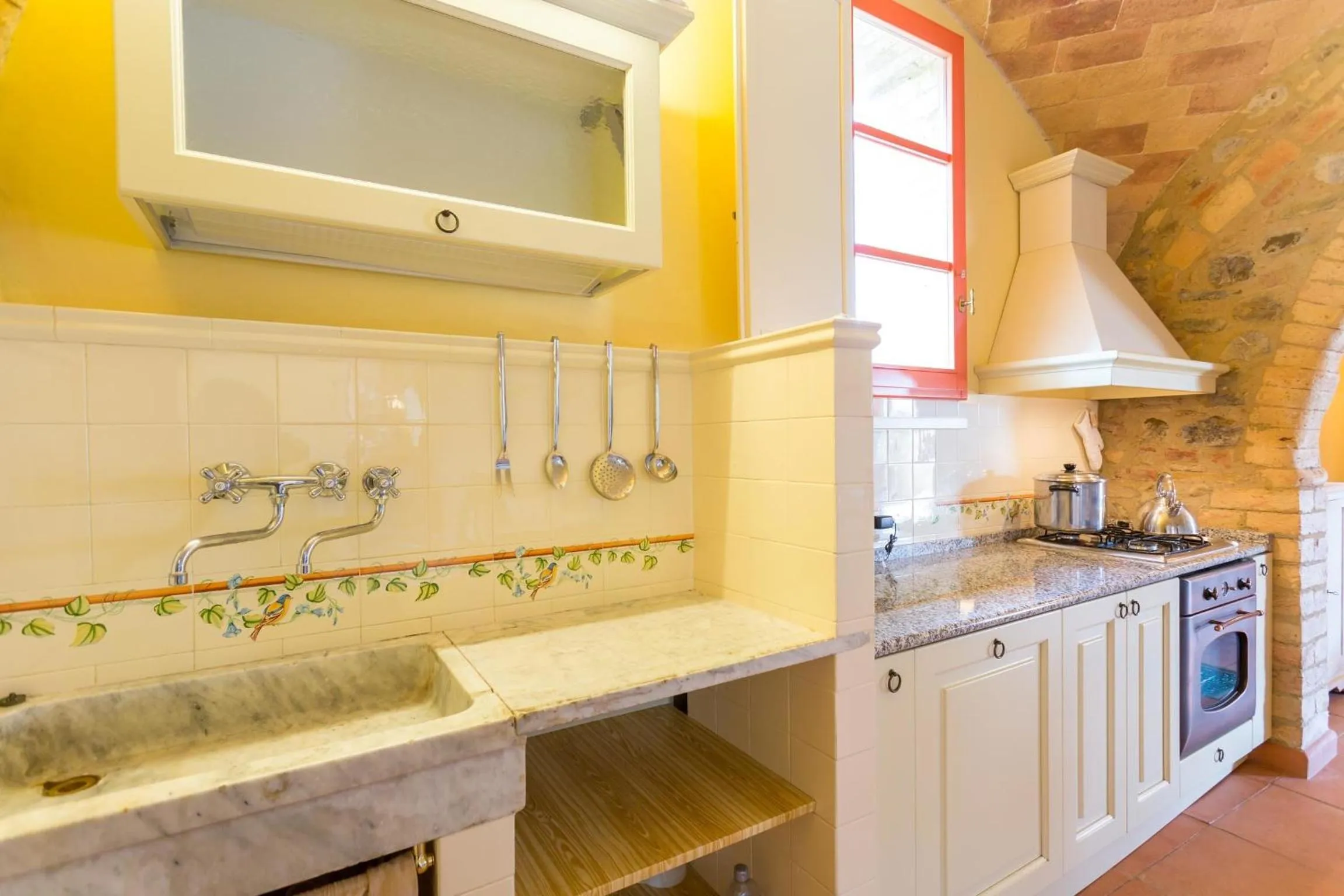 Food and drinks in Tenuta Di Monaciano