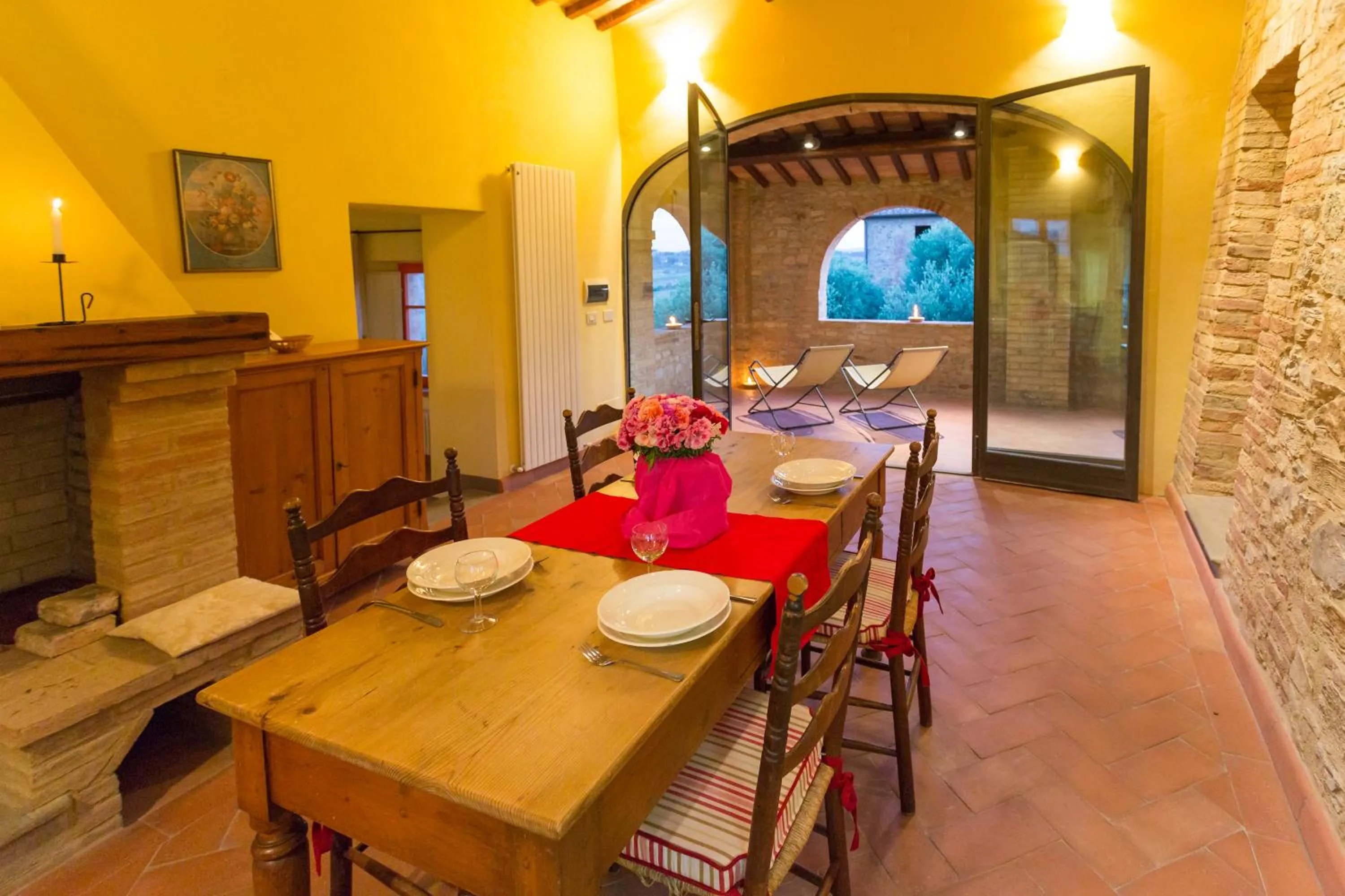 Dining area in Tenuta Di Monaciano
