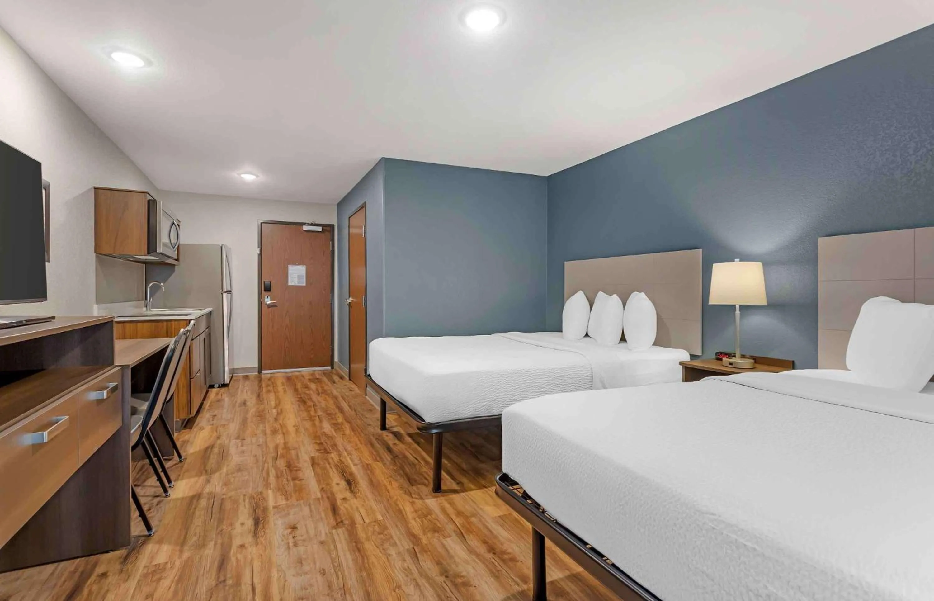 Bedroom, Bed in Extended Stay America Suites - Tampa - Casino Area