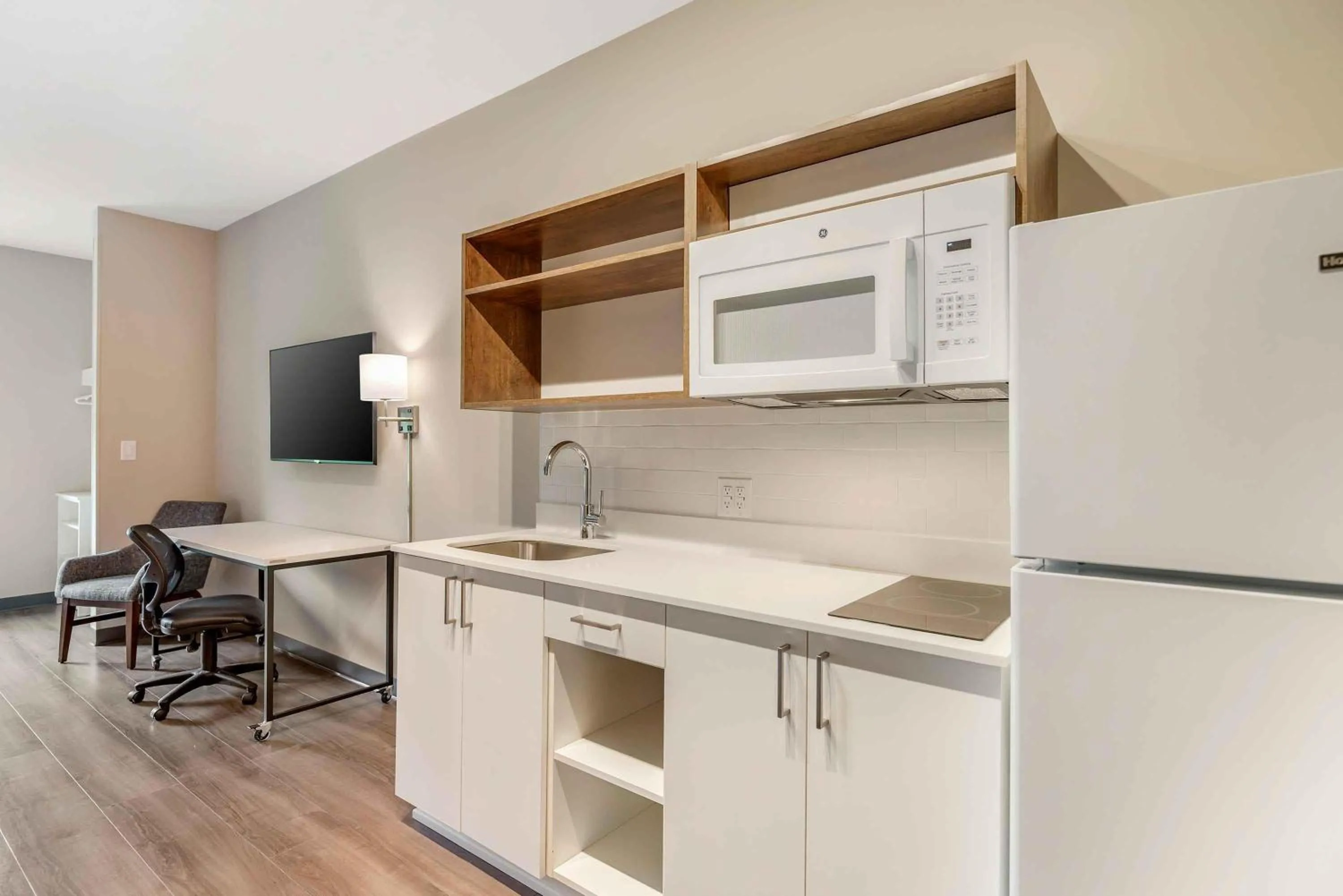 Kitchen or kitchenette in Extended Stay America Premier Suites - Charlottesville