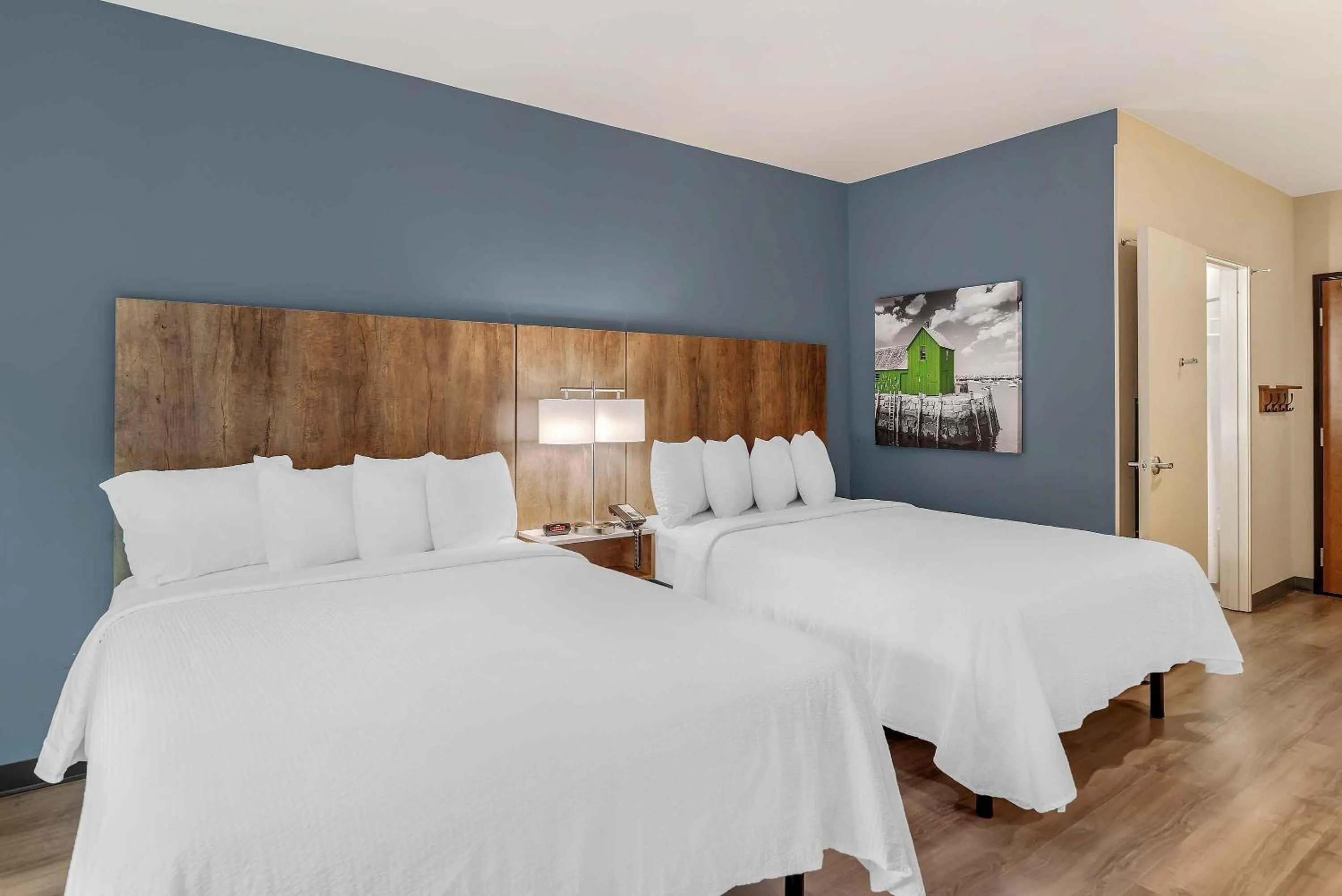 Bedroom, Bed in Extended Stay America Premier Suites - Charlottesville