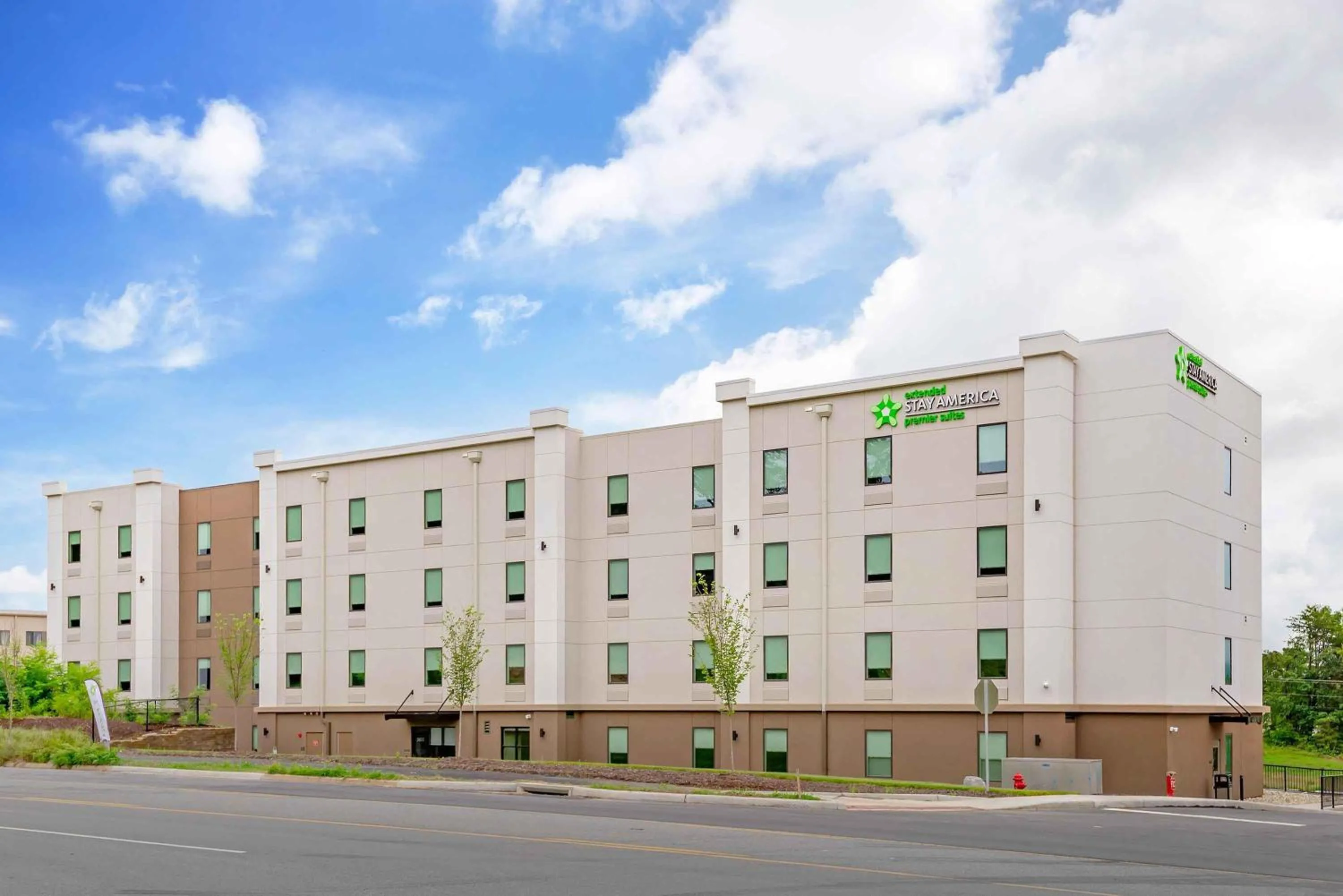 Property building in Extended Stay America Premier Suites - Charlottesville