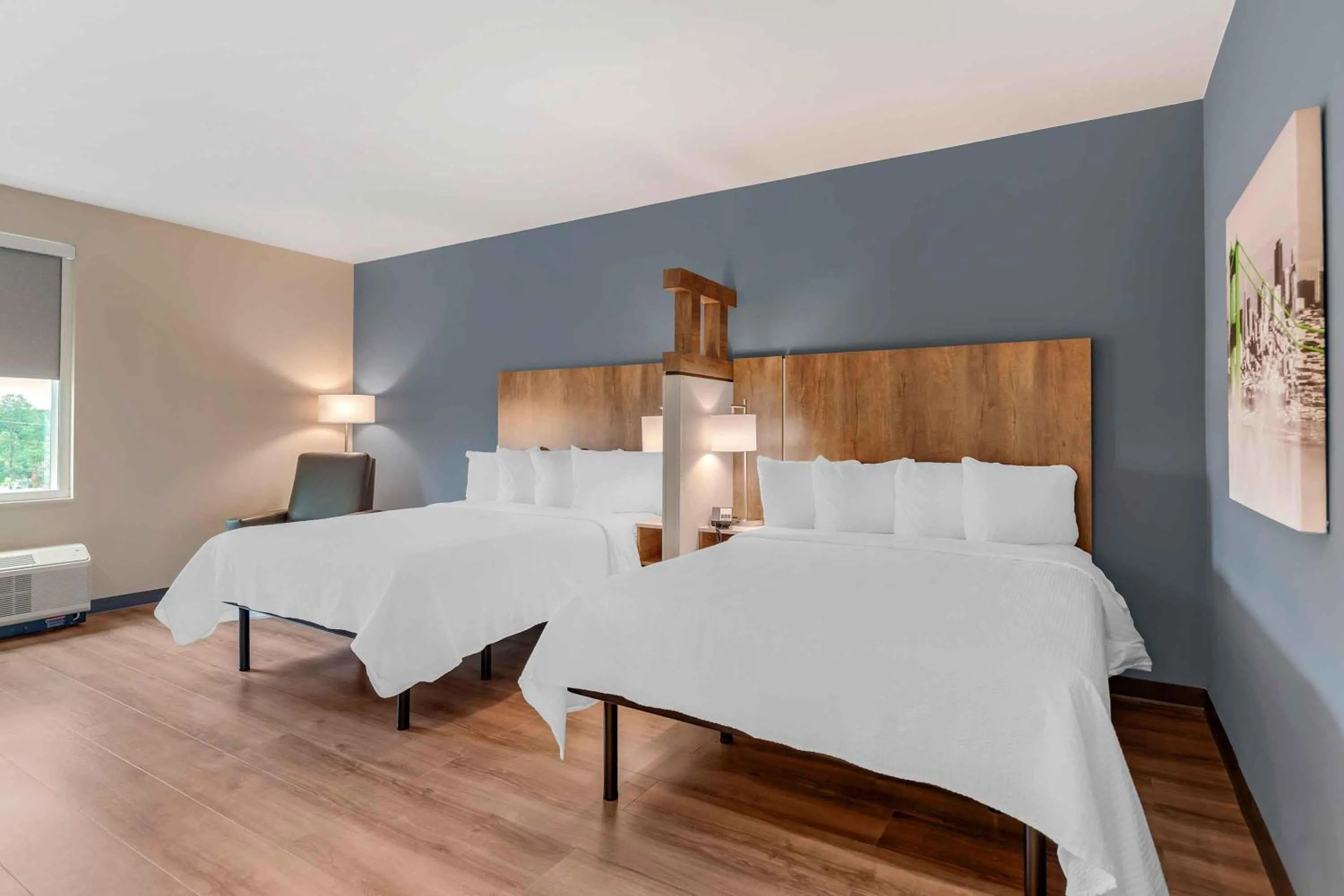 Bedroom, Bed in Extended Stay America Premier Suites - Charlottesville