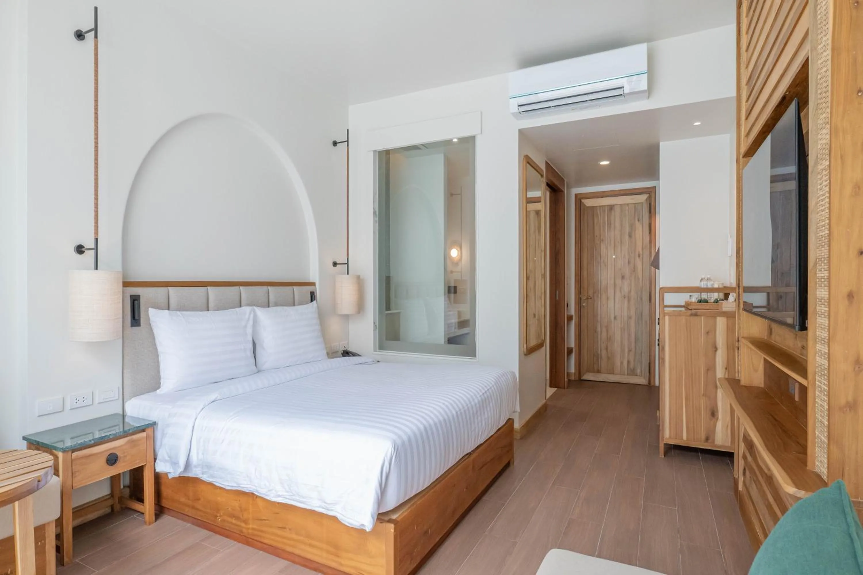 Bed in Phi Phi at Pier