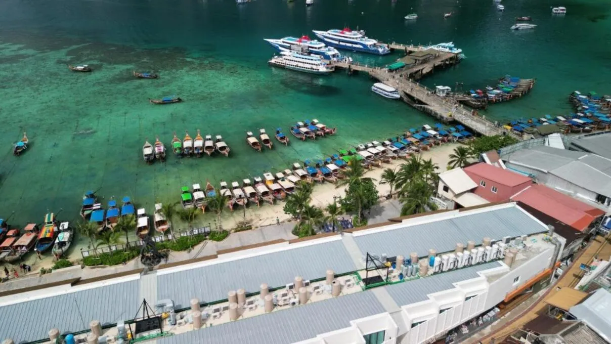 Property building in Phi Phi at Pier