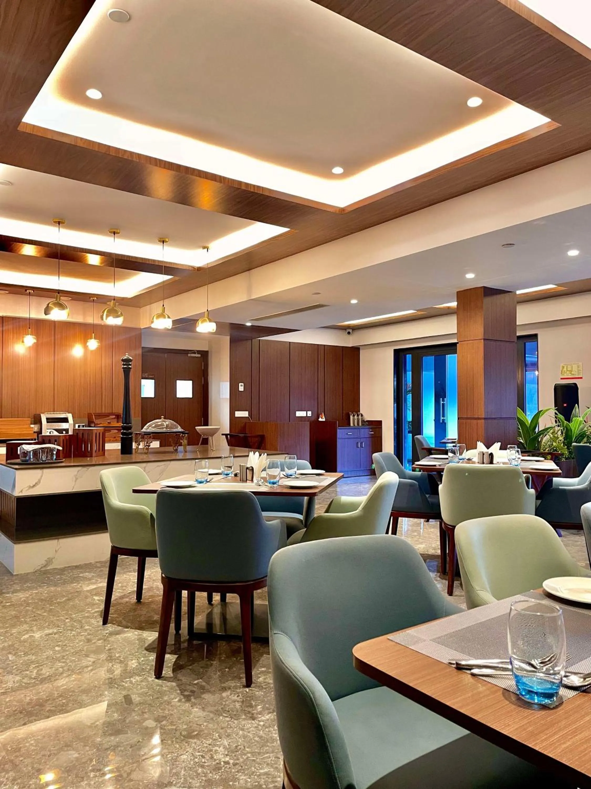 Restaurant/places to eat in Best Western Matra Kasauli