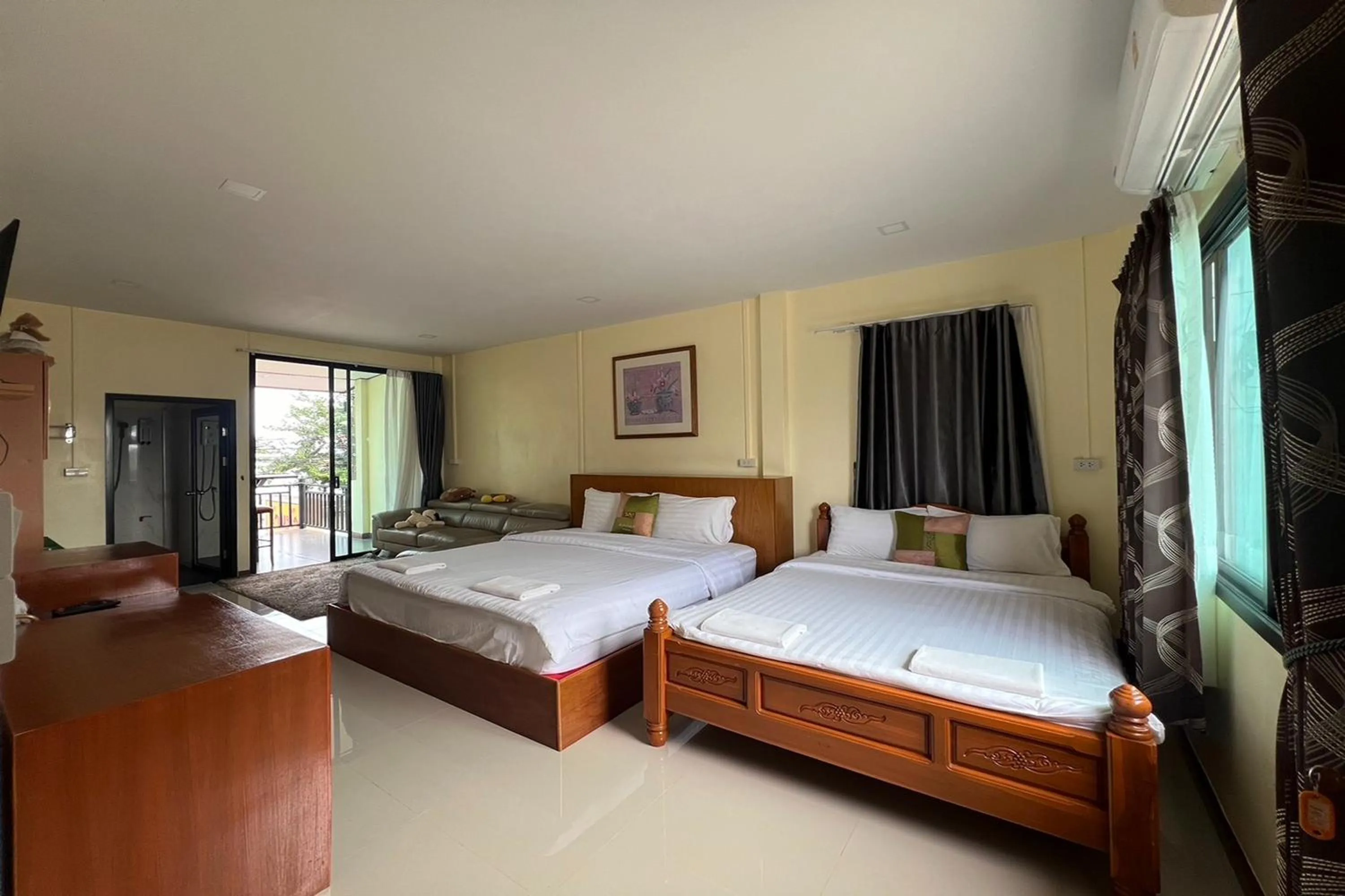 Bed in Lan Bua Resort