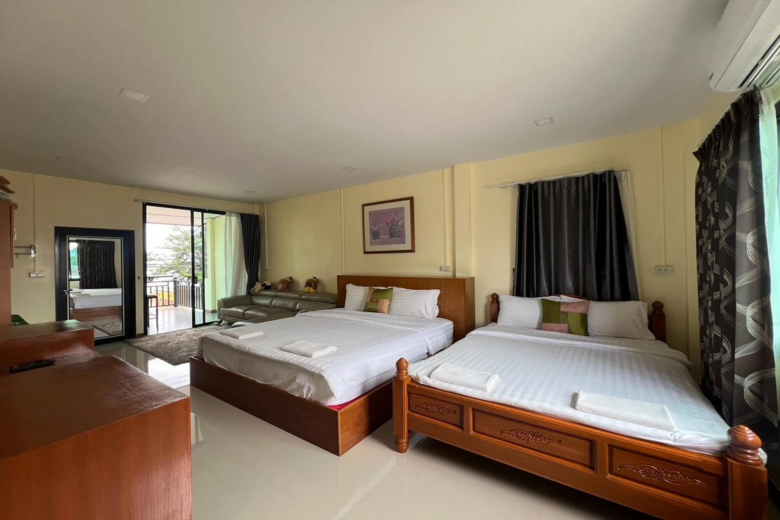 Bedroom, Bed in Lan Bua Resort