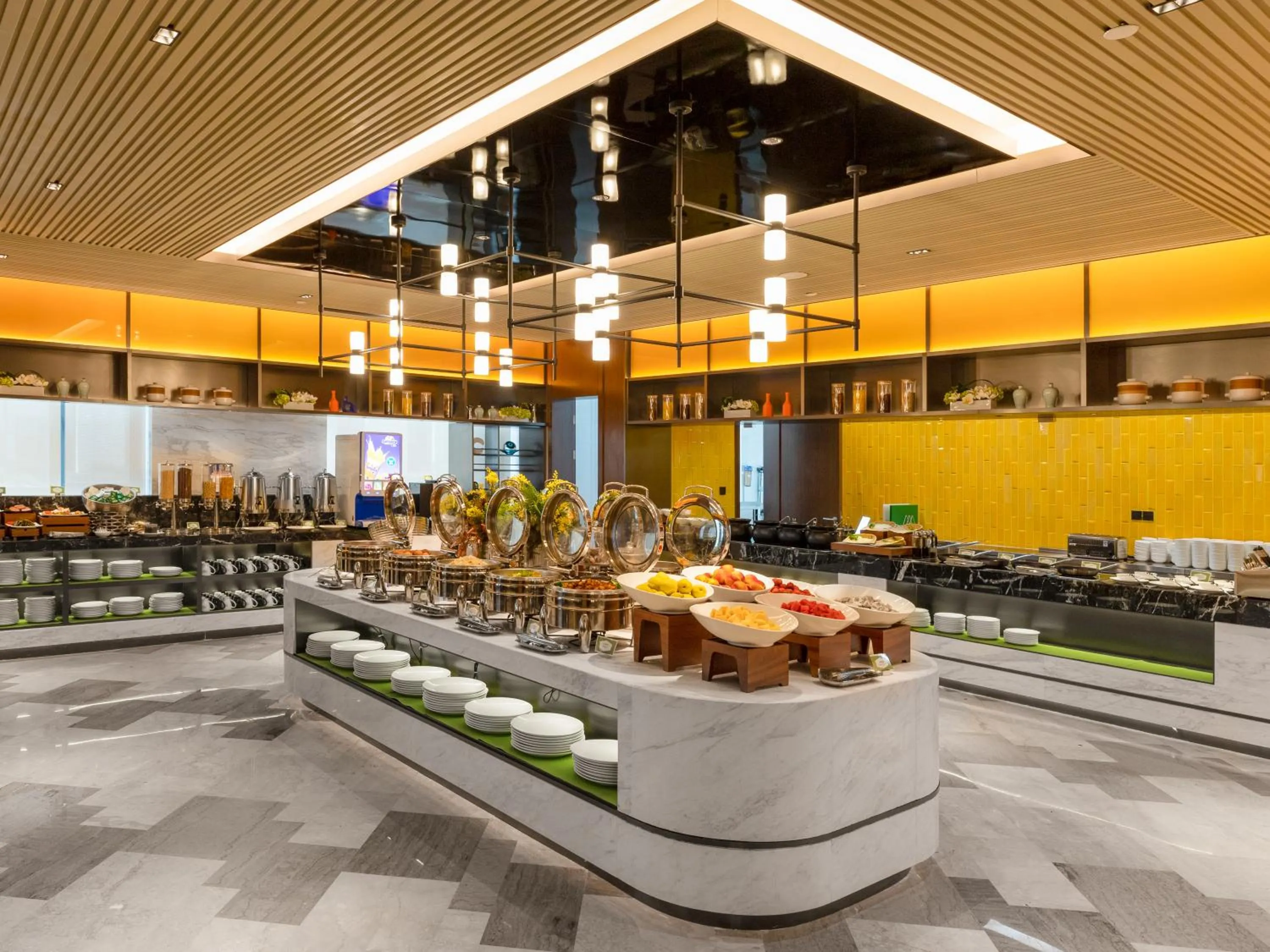 Breakfast in Hampton by Hilton Qingdao Jiaodong International Airport South
