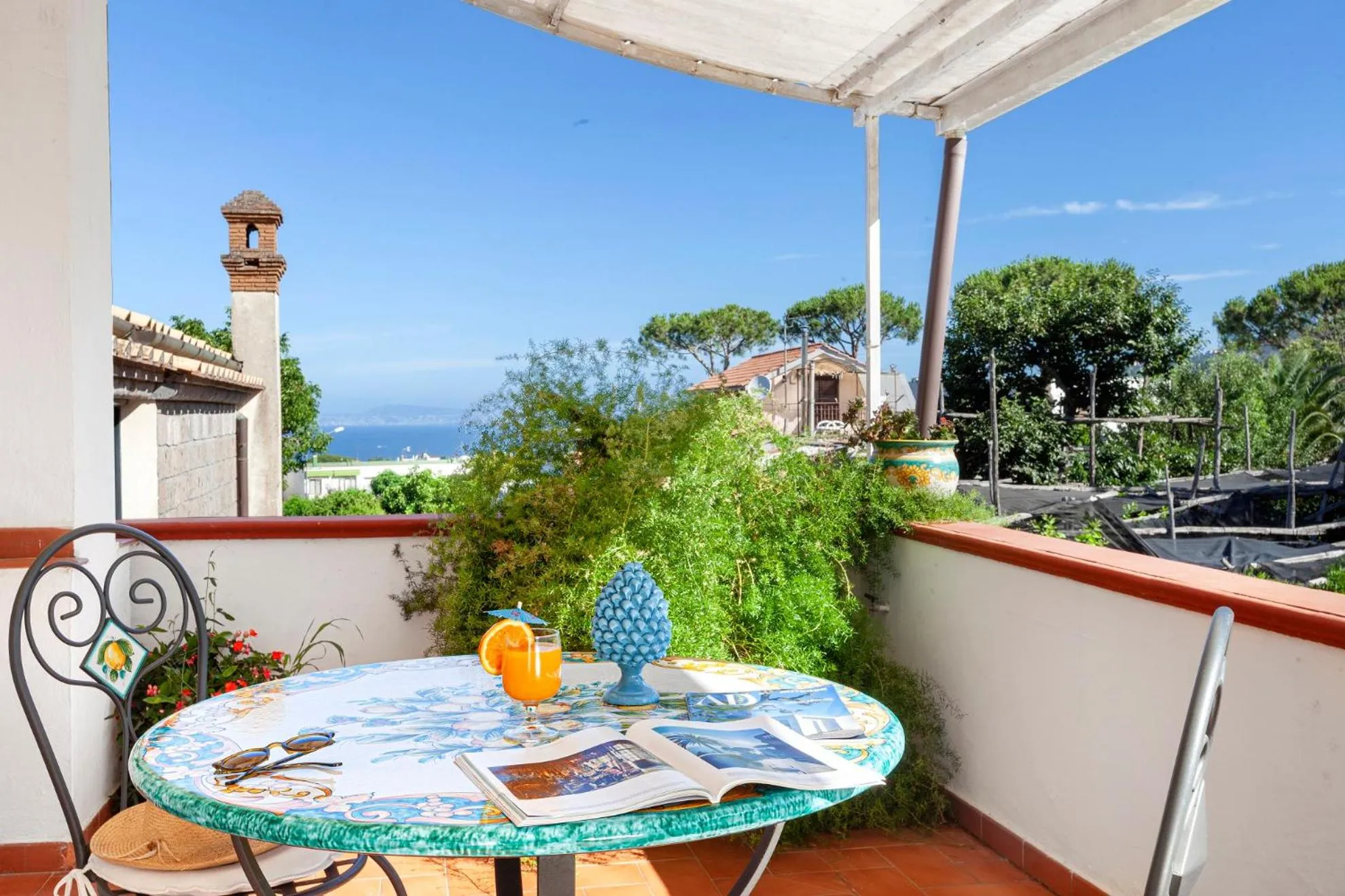 Balcony/Terrace in Villa Maresca B&B