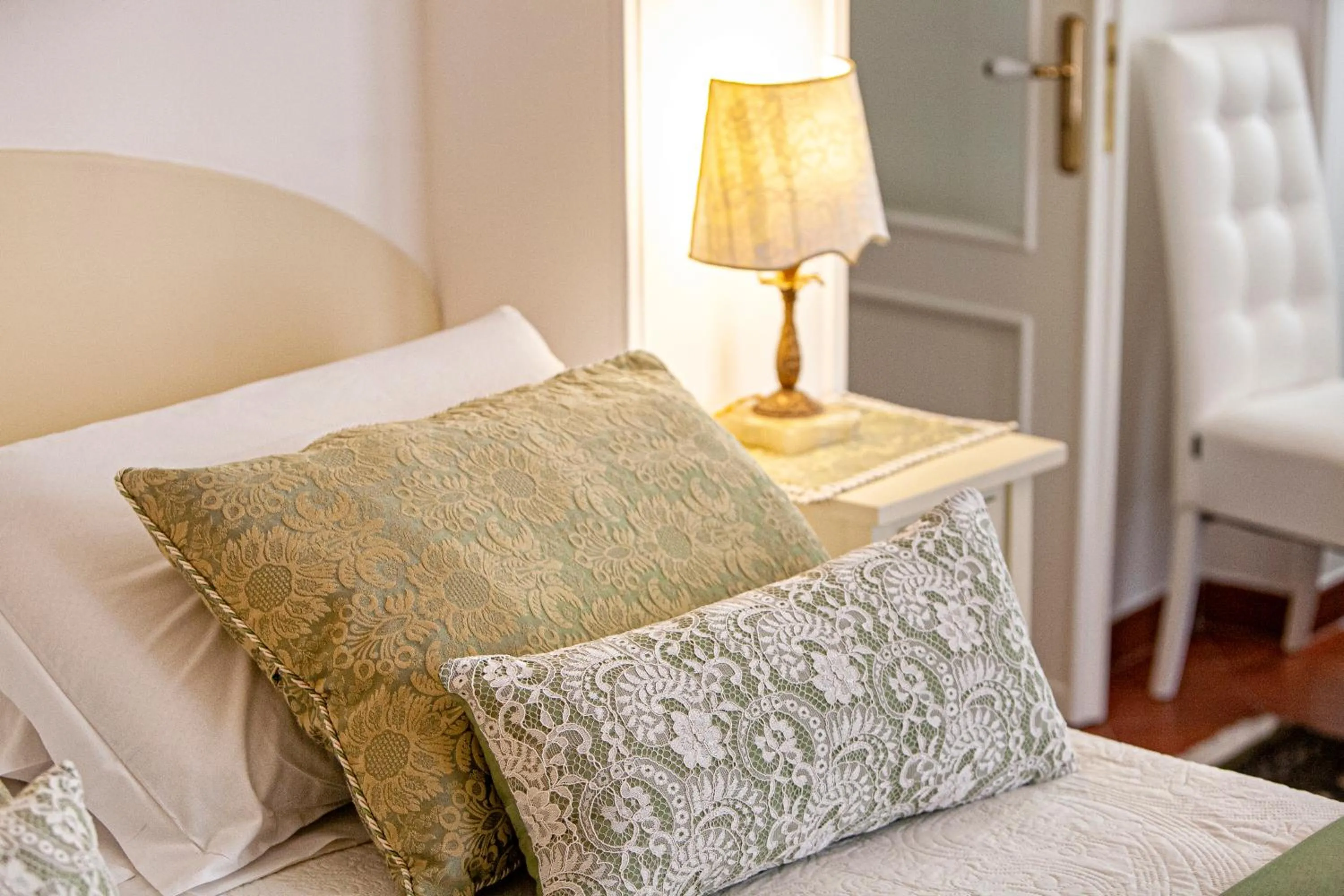 Bed in Villa Maresca B&B