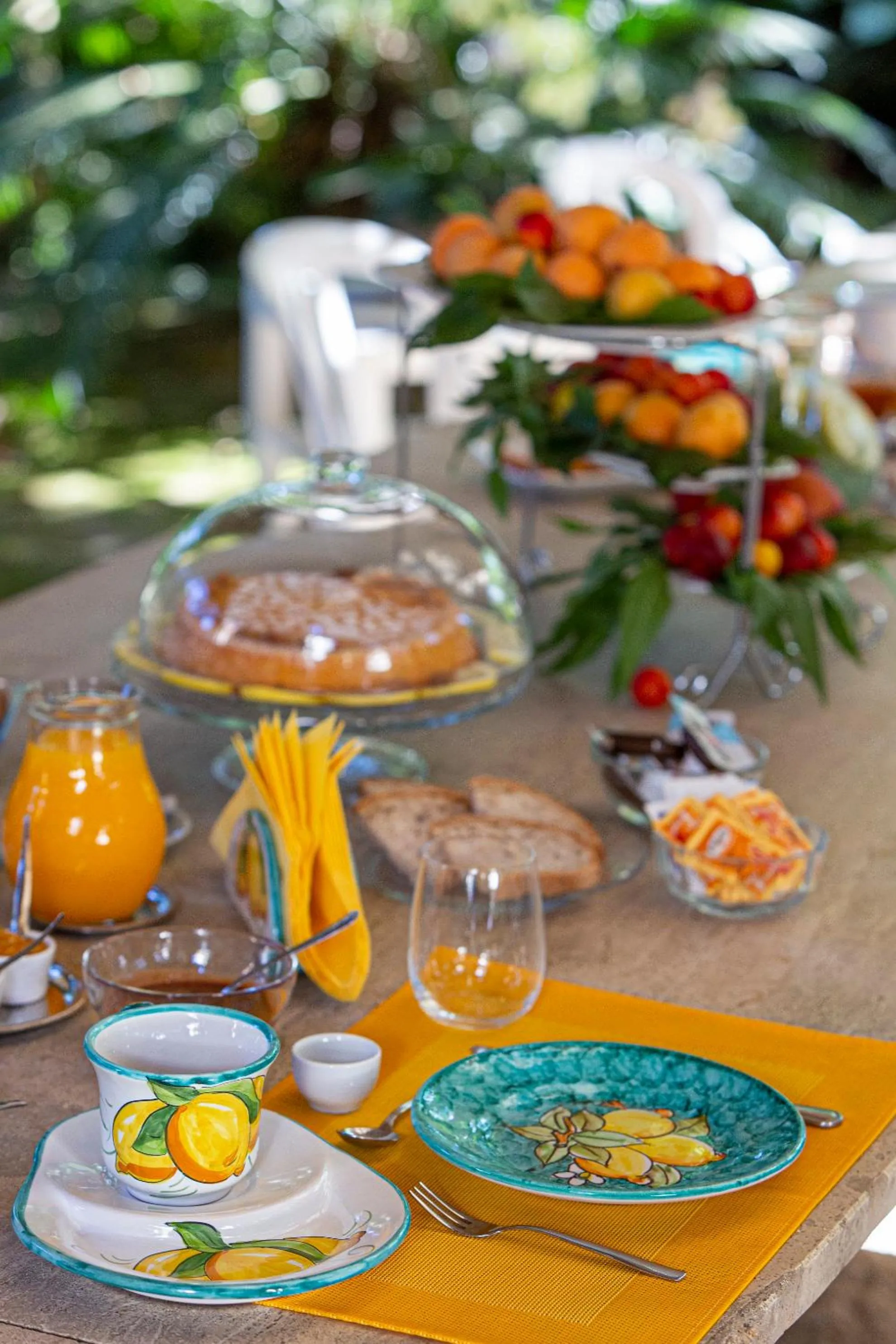 Breakfast in Villa Maresca B&B