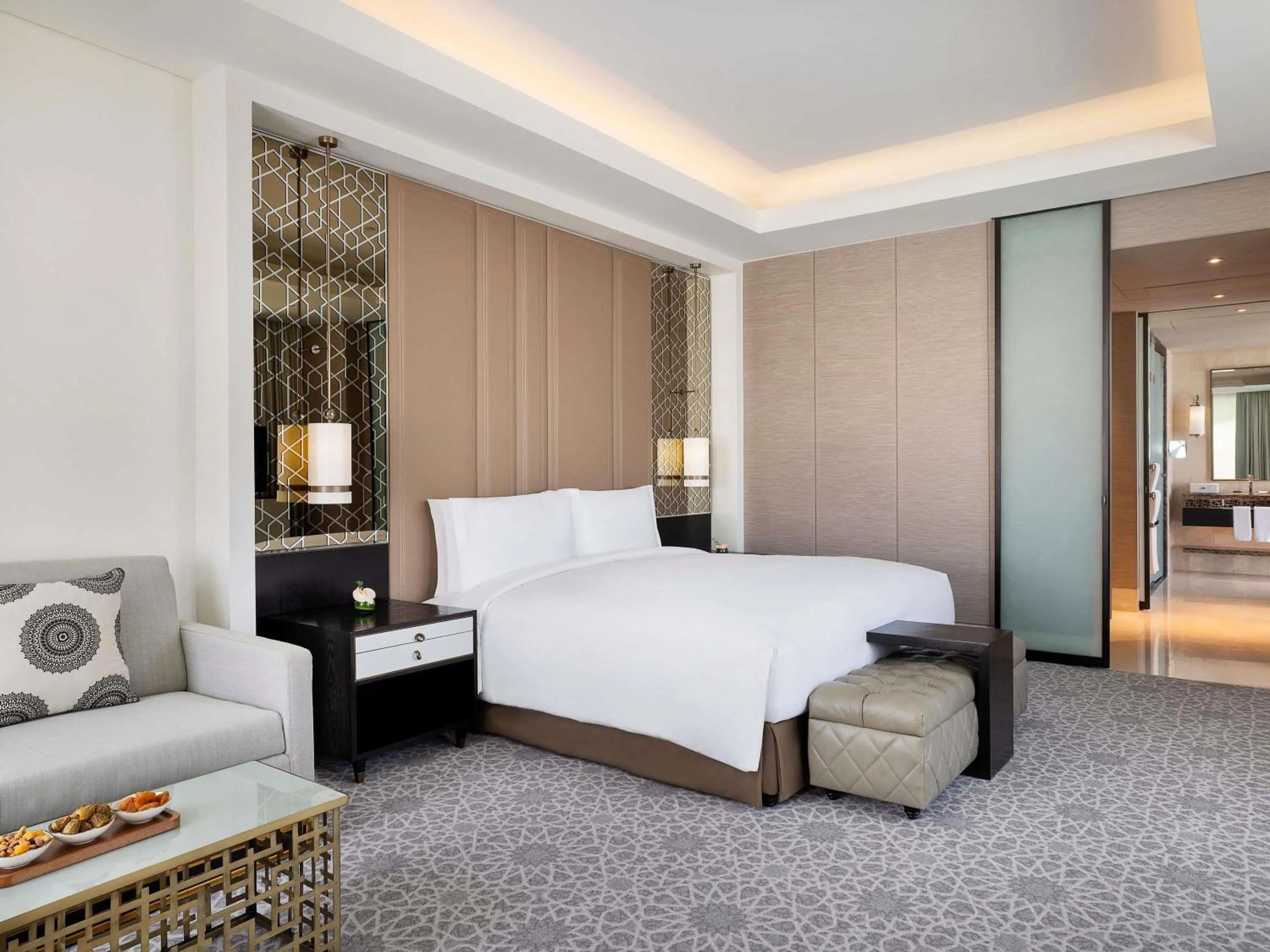 Bedroom, Bed in Sofitel Riyadh Hotel & Convention Centre