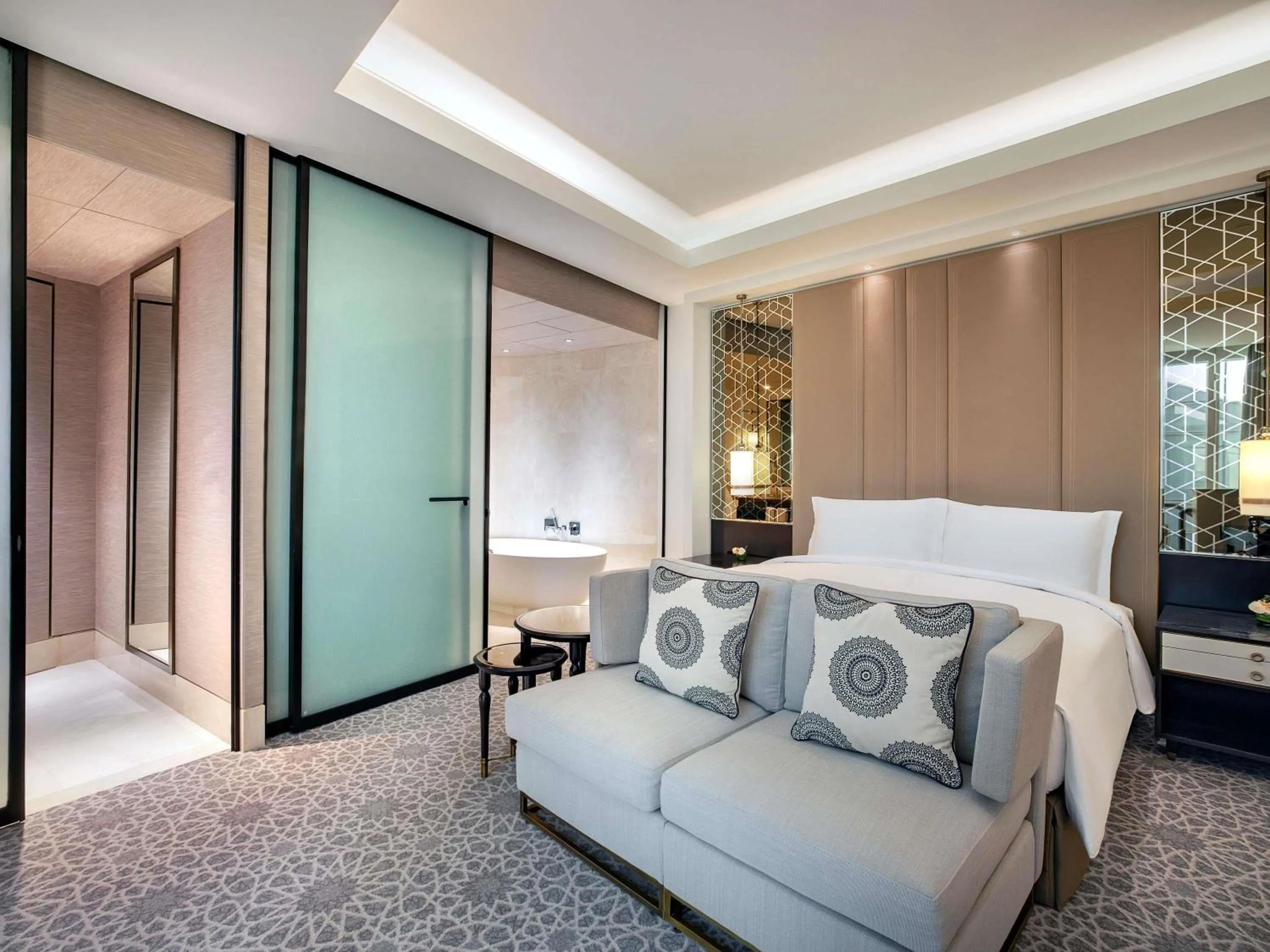 Bedroom, Bed in Sofitel Riyadh Hotel & Convention Centre