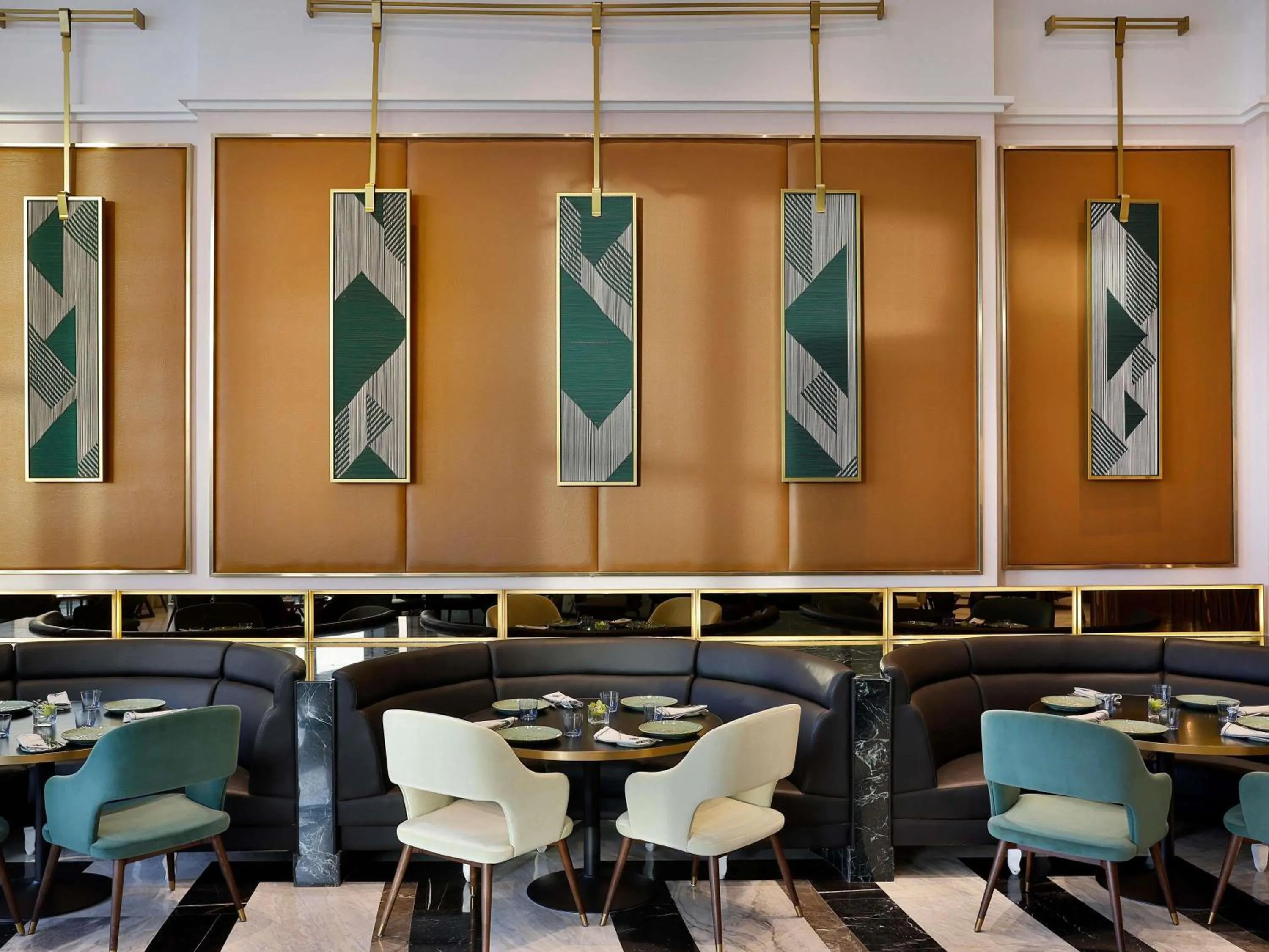 Restaurant/places to eat in Sofitel Riyadh Hotel & Convention Centre