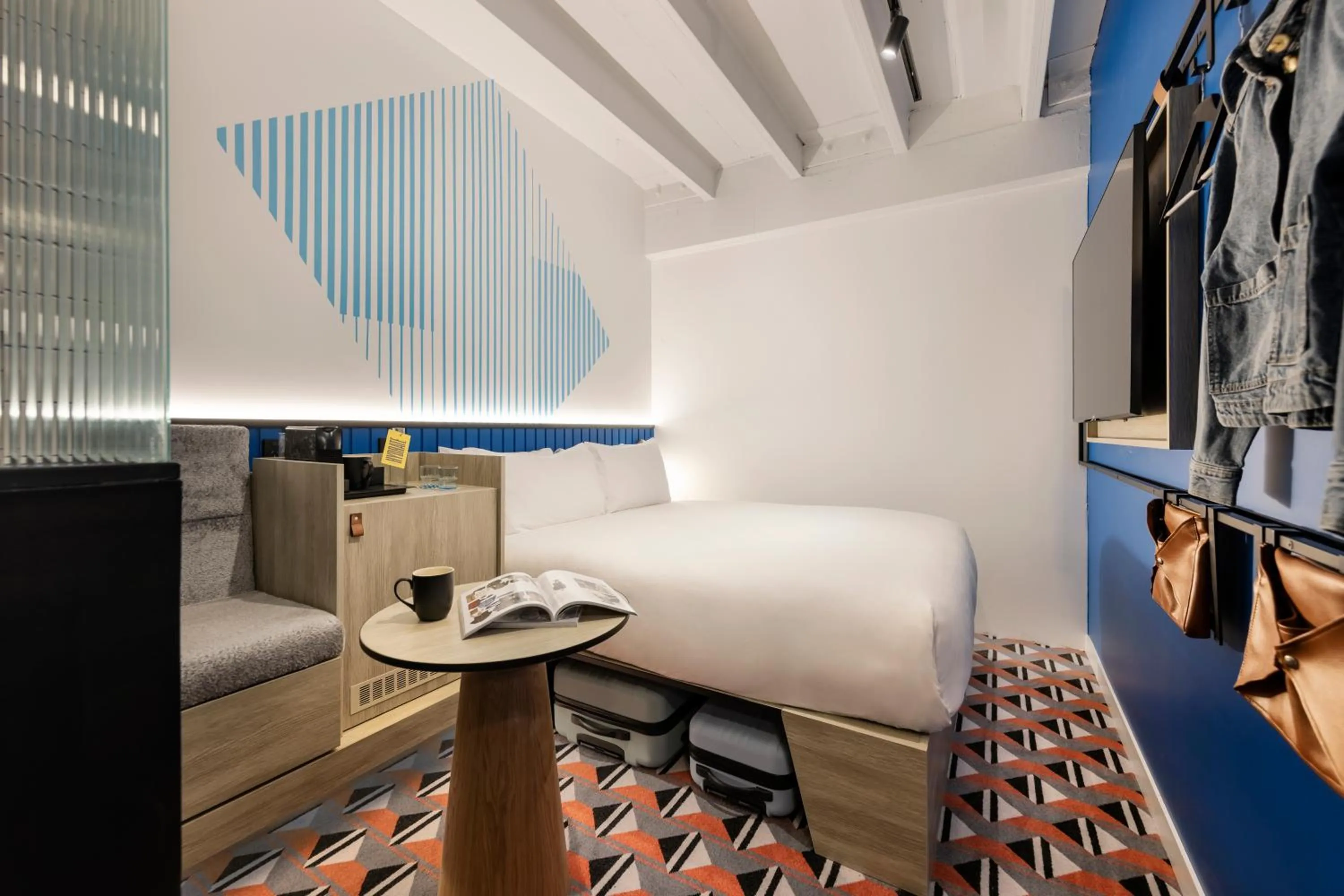 Bed in TRIBE Auckland